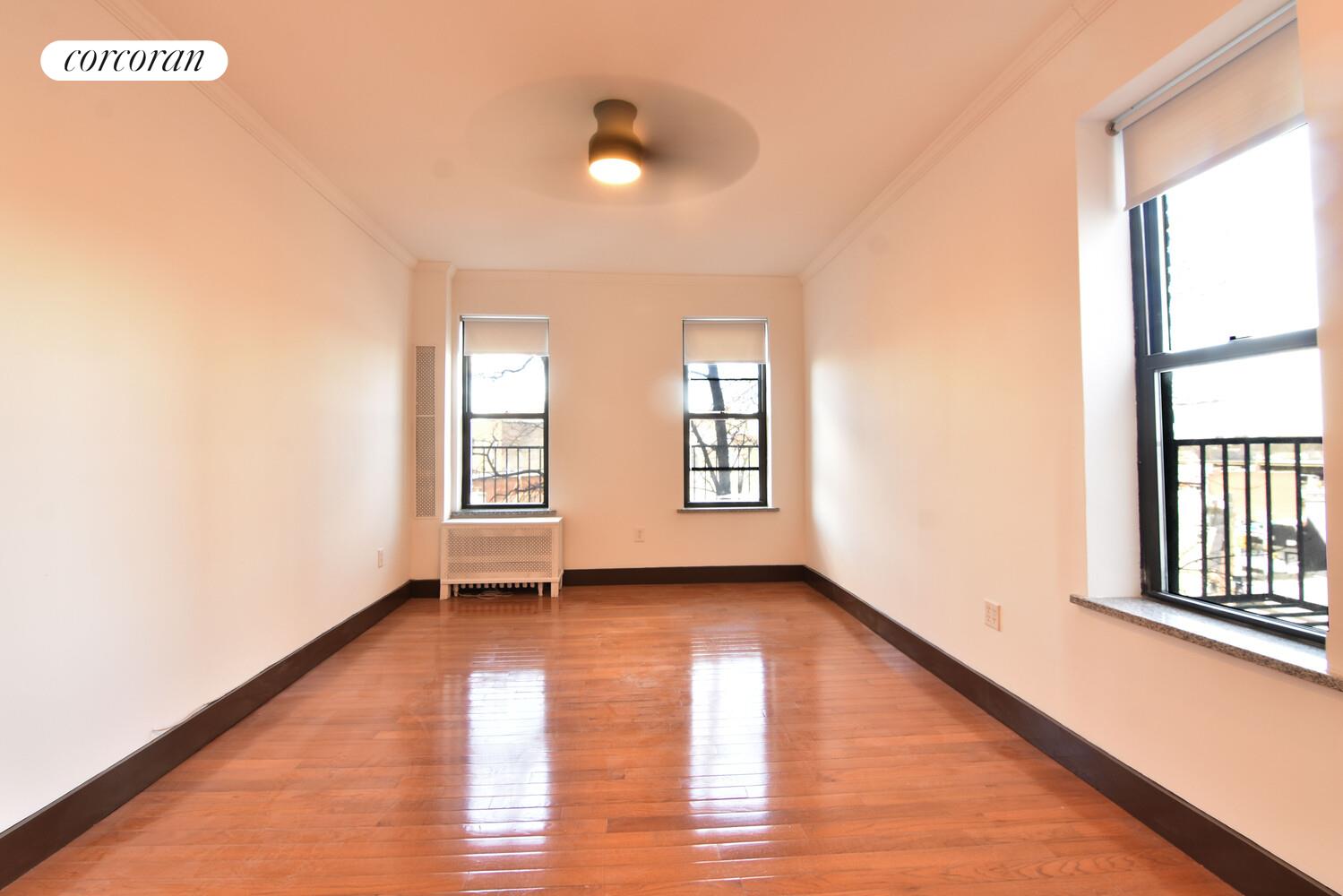 #2 photo, 1543 W 1ST Street, 브루클린 Bensonhurst , NY 11204