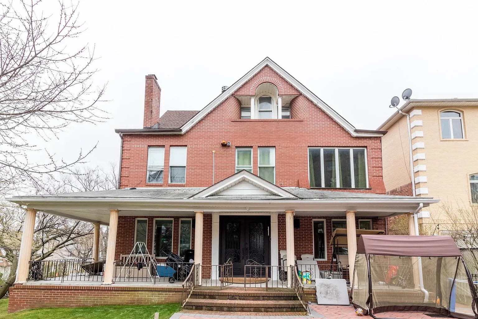 #1 photo, 115-26 84th Avenue, Kew Gardens , NY 11418