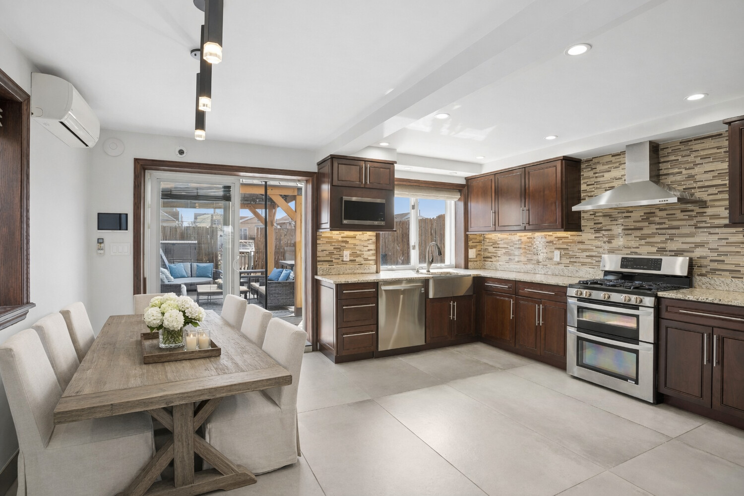 #3 photo, Brooklyn, Gerritsen Beach , NY 11229