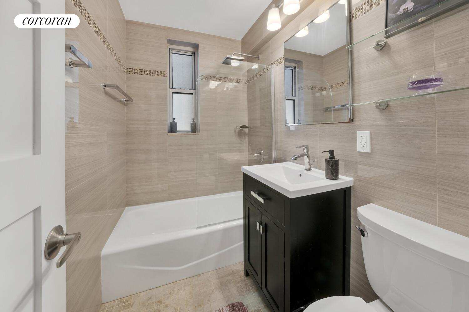 #9 photo, 302 E 88TH Street, Yorkville , NY 10128