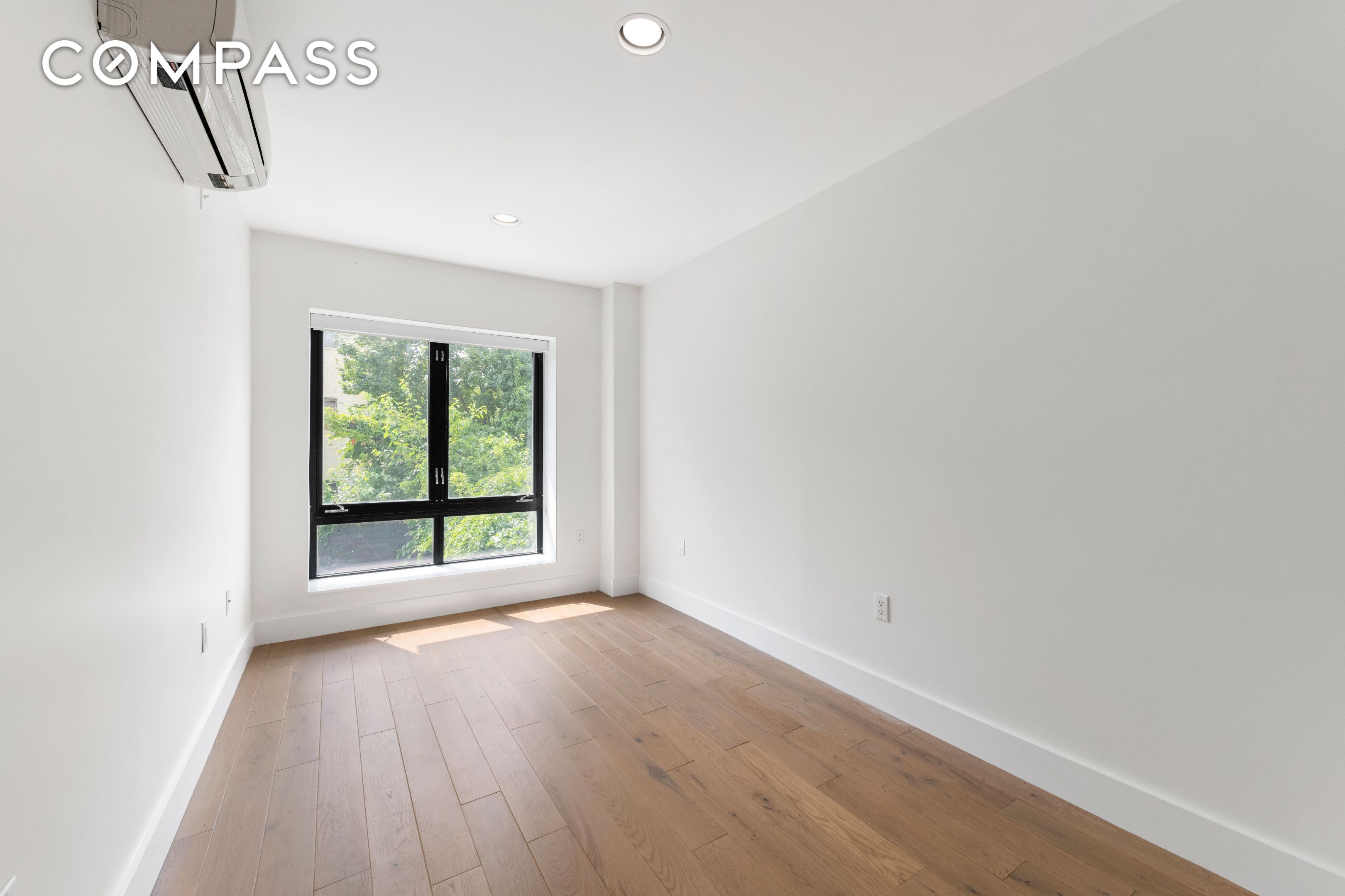 #6 photo, Brooklyn, Bushwick , NY 11221