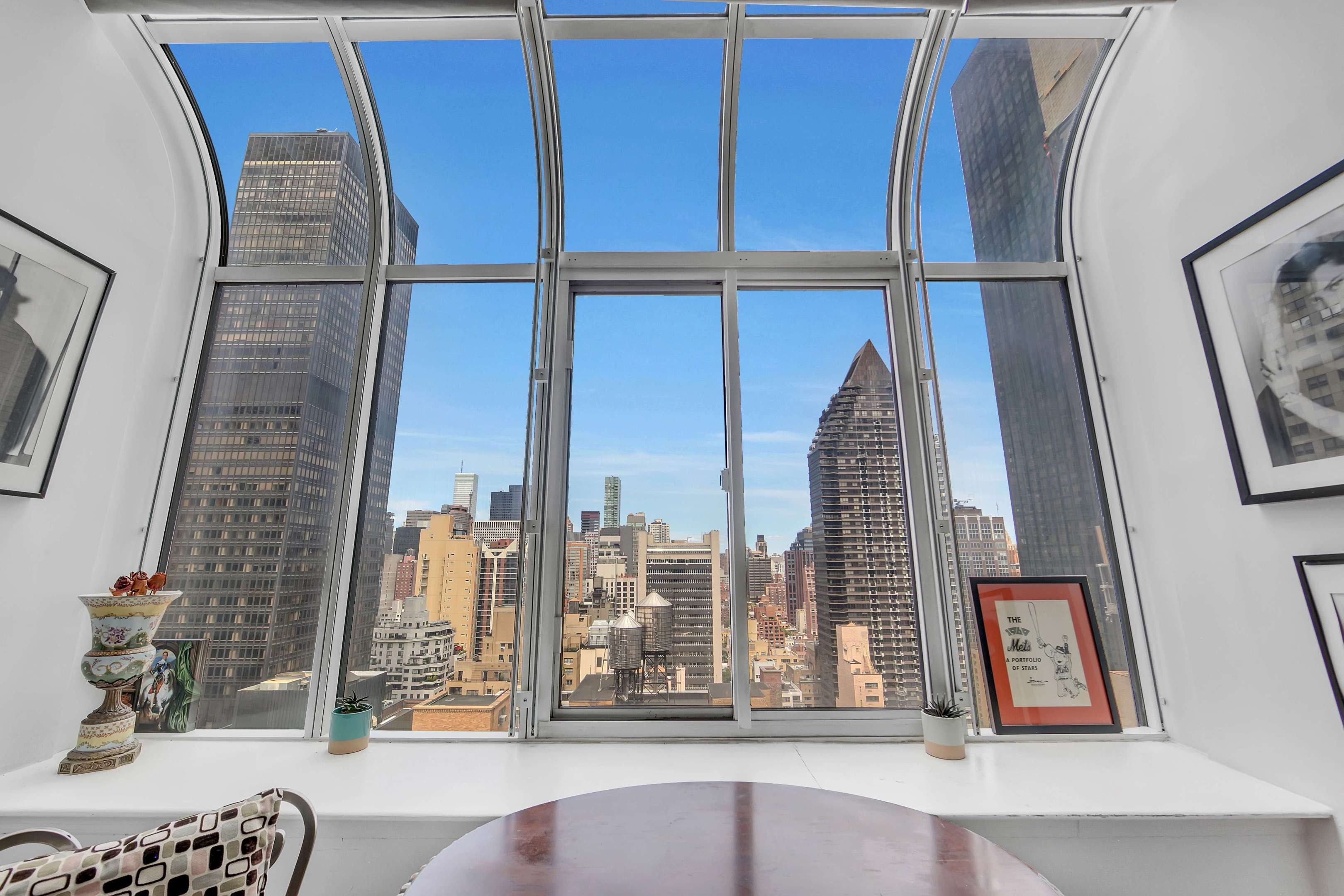 #8 photo, 310 E 46th Street, Midtown East , NY 10017-3002