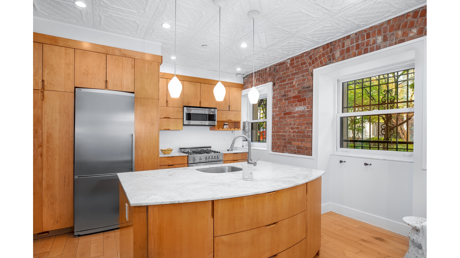 #2 photo, 520 LAGUARDIA Place, Манхэттен ‖ Greenwich Village , NY 10012