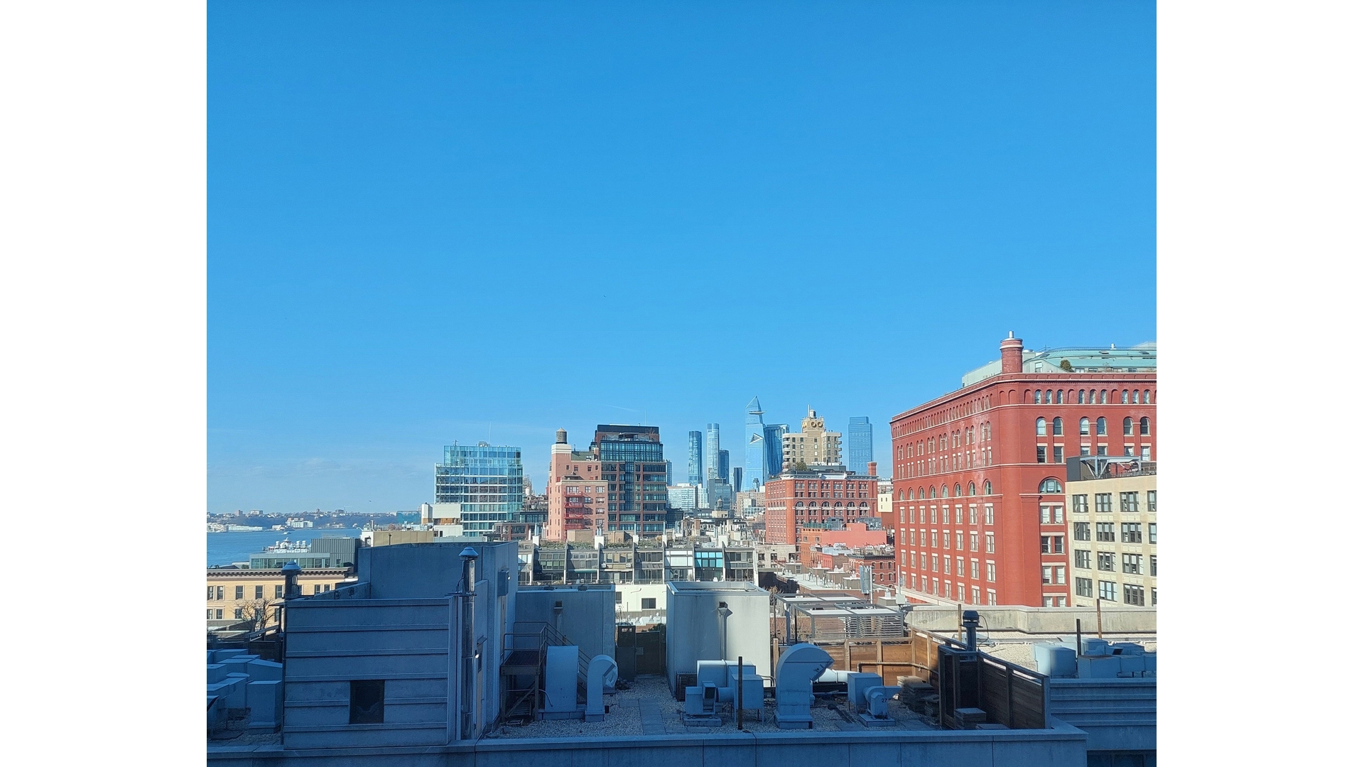 #11 photo, 1 MORTON Square, West Village , NY 10014