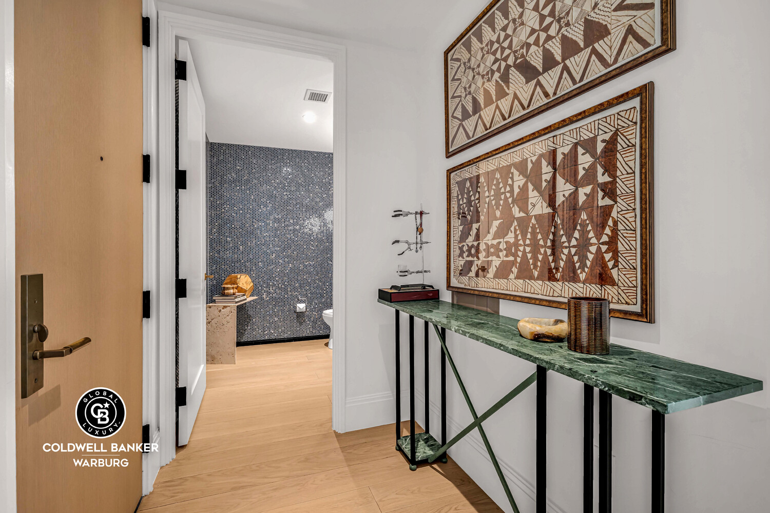 #5 photo, 438 E 12TH Street, मैनहटन East Village , NY 10009