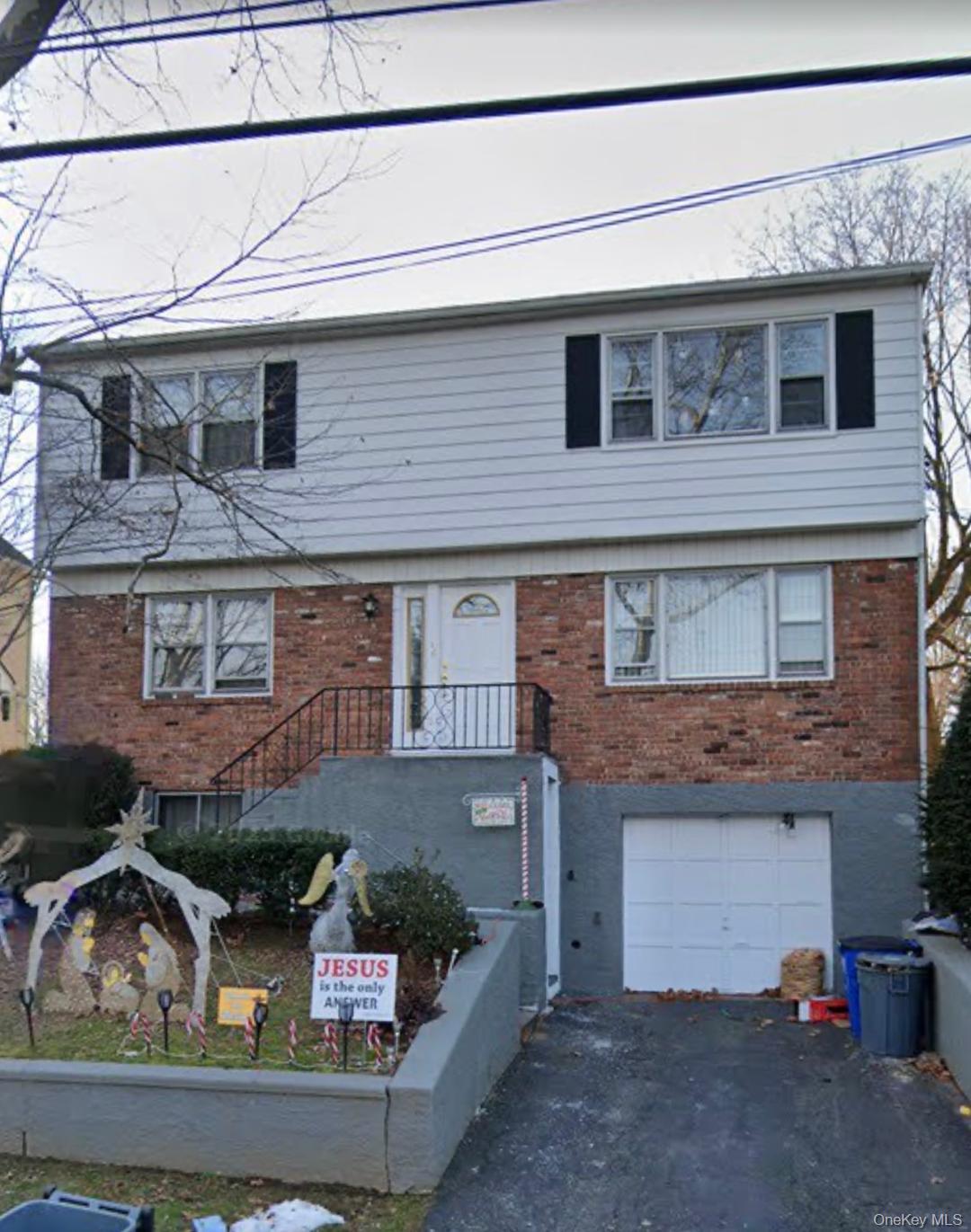 #1 photo, 166 Hillcrest Road, Mount Vernon , NY 10552