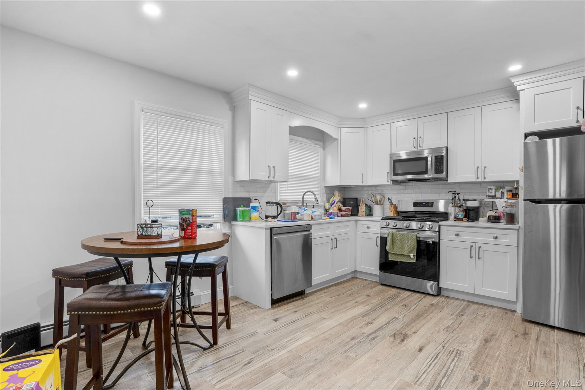 #12 photo, 66 Harding Avenue, White Plains , NY 10606