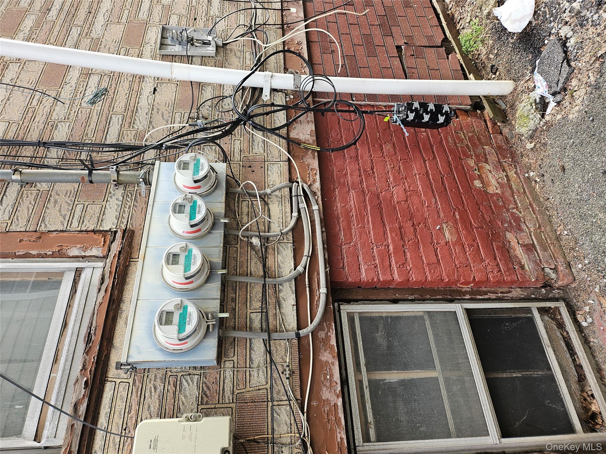 #4 photo, 130 134 136 Oliver Avenue, Yonkers , NY 10701