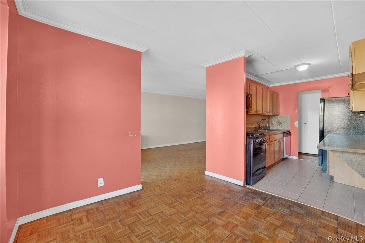 #8 photo, 11 Park Avenue, Mount Vernon , NY 10550