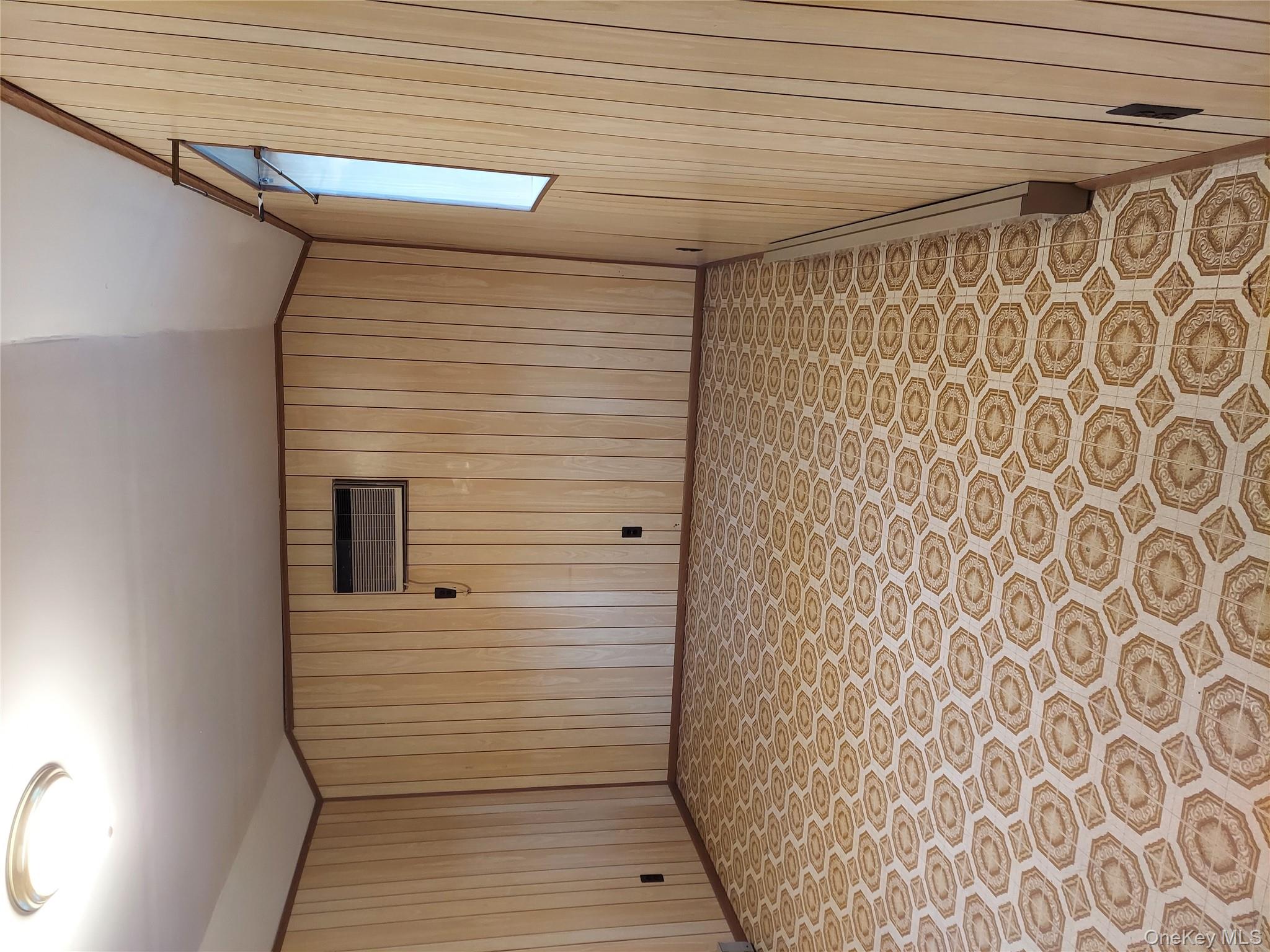 #9 photo, 8 Central Avenue, White Lake , NY 12786