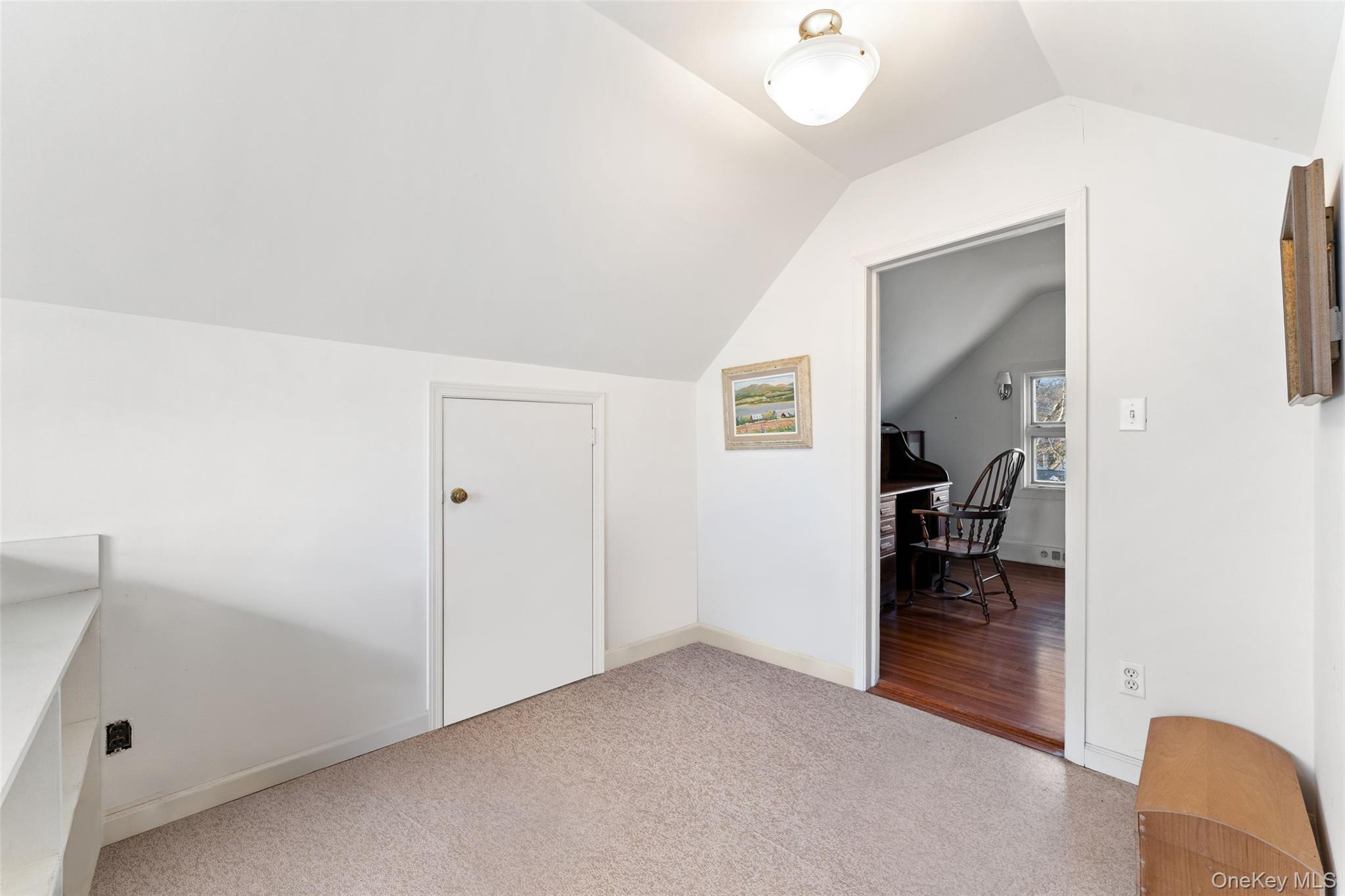 #19 photo, 2 Oakwood Place, Scarsdale , NY 10583