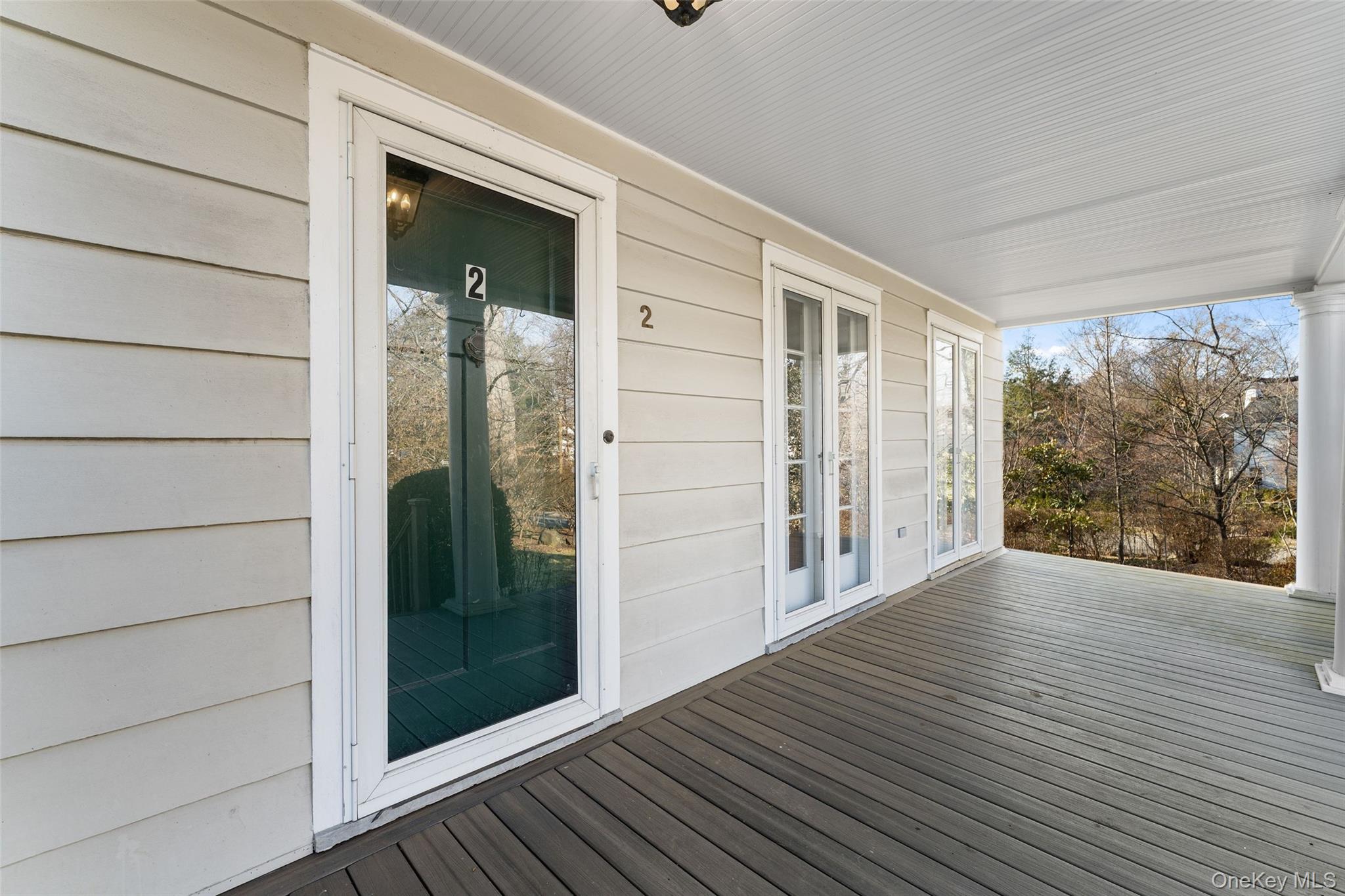 #2 photo, 2 Oakwood Place, Scarsdale , NY 10583