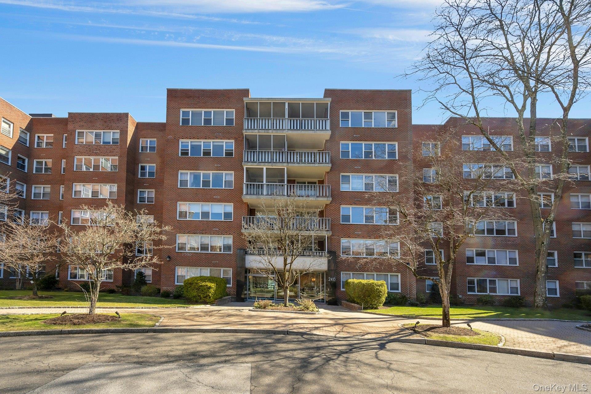 #20 photo, 240 Garth Road, Scarsdale , NY 10583