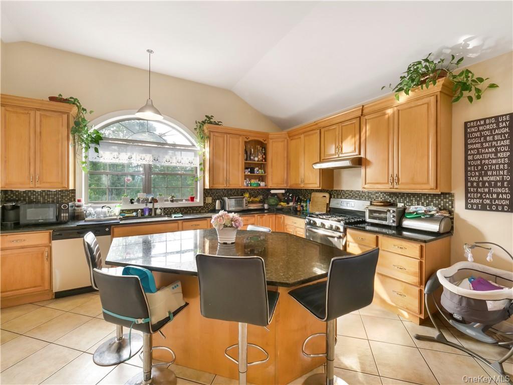 #15 photo, 27 Cedar Trail, Monroe , NY 10950