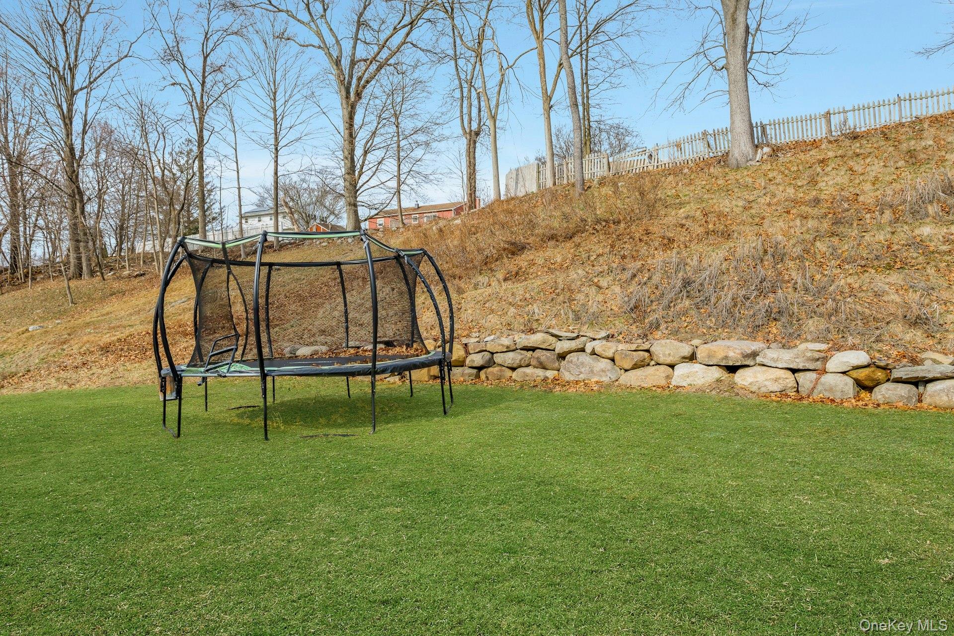 #5 photo, 111 Logans Way, Maybrook , NY 12543