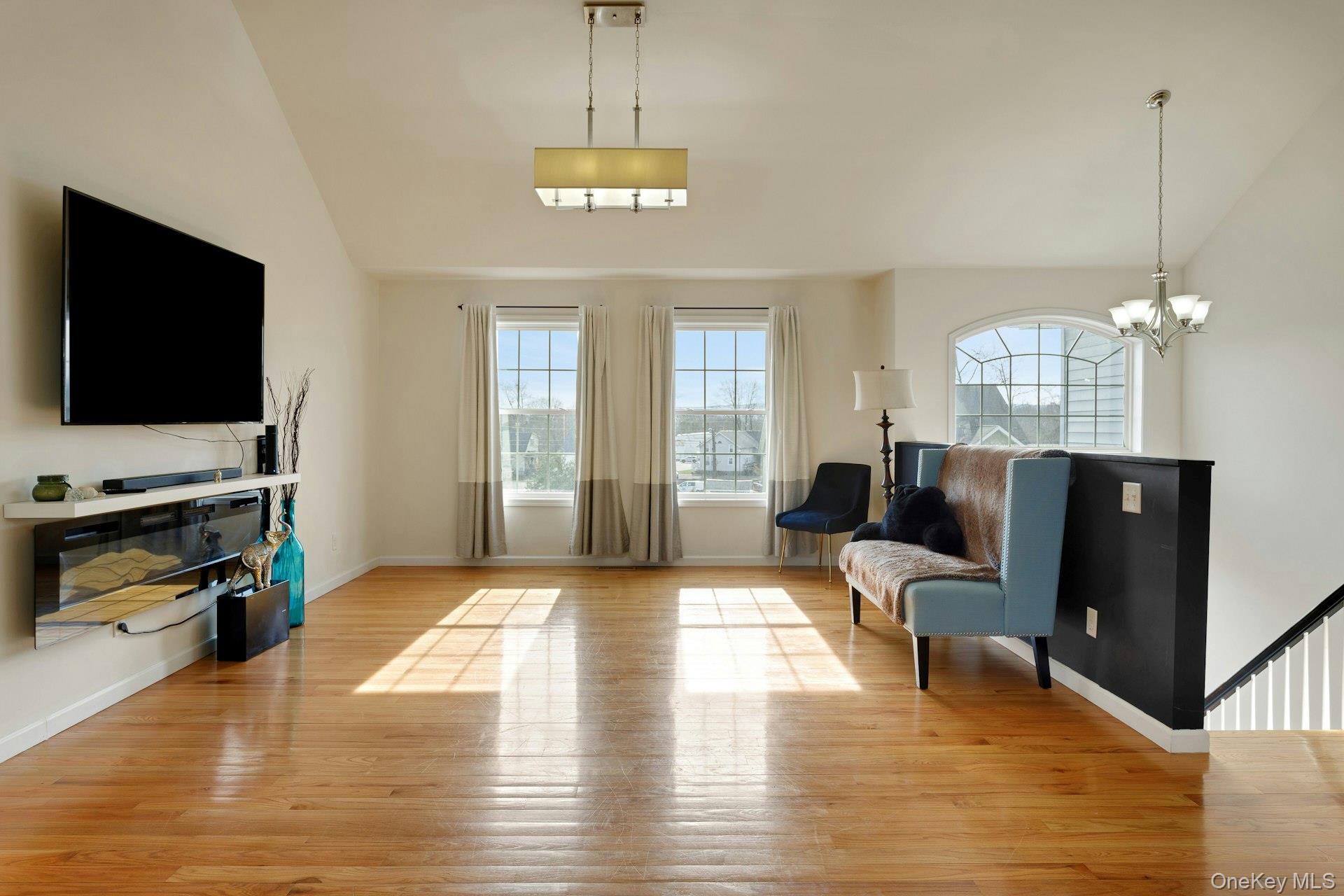 #8 photo, 111 Logans Way, Maybrook , NY 12543