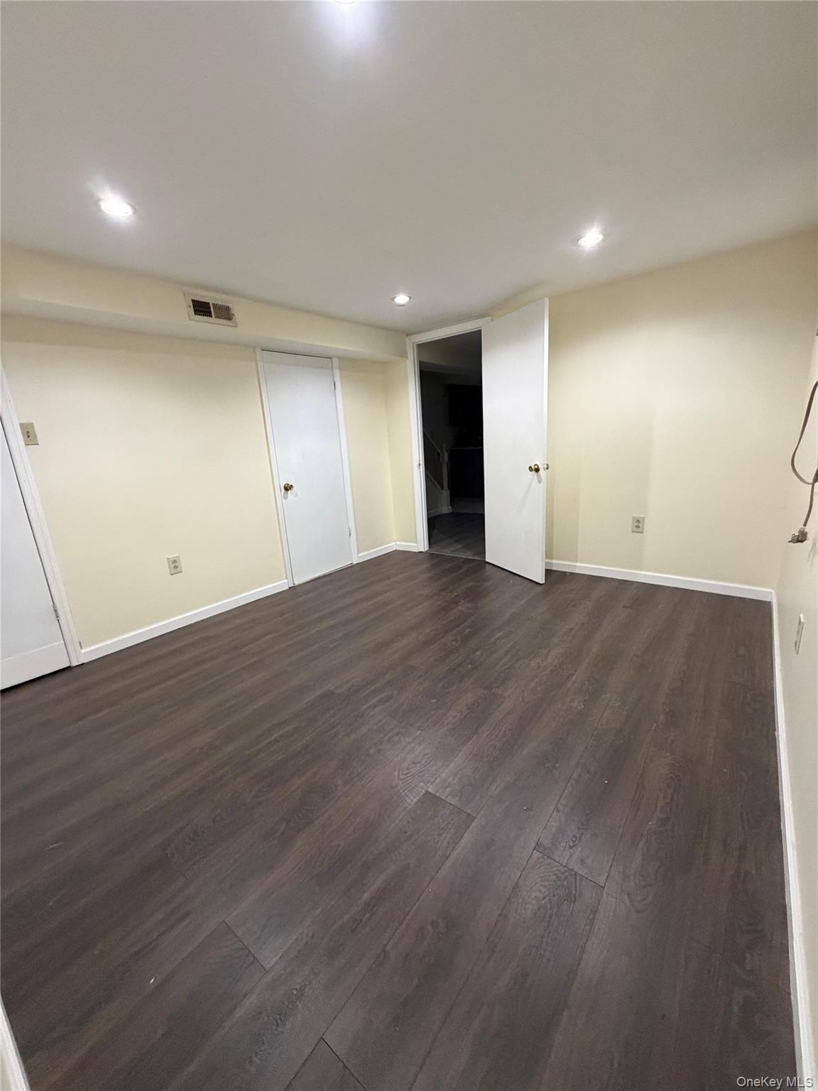 #1 photo, 17911 Eveleth Road, كوينز Saint Albans , NY 11434