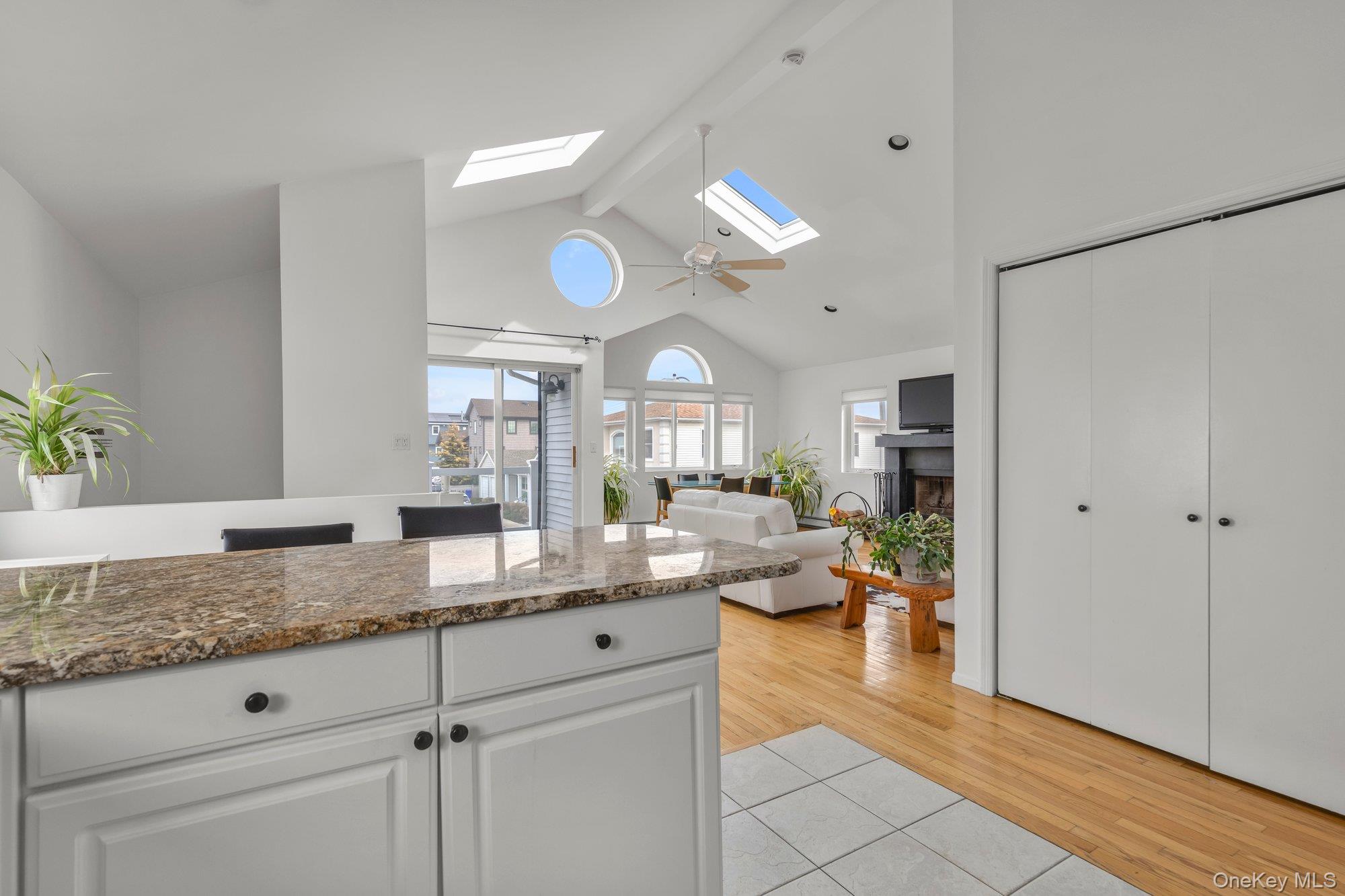 #11 photo, 804 E Chester Street, Long Beach , NY 11561