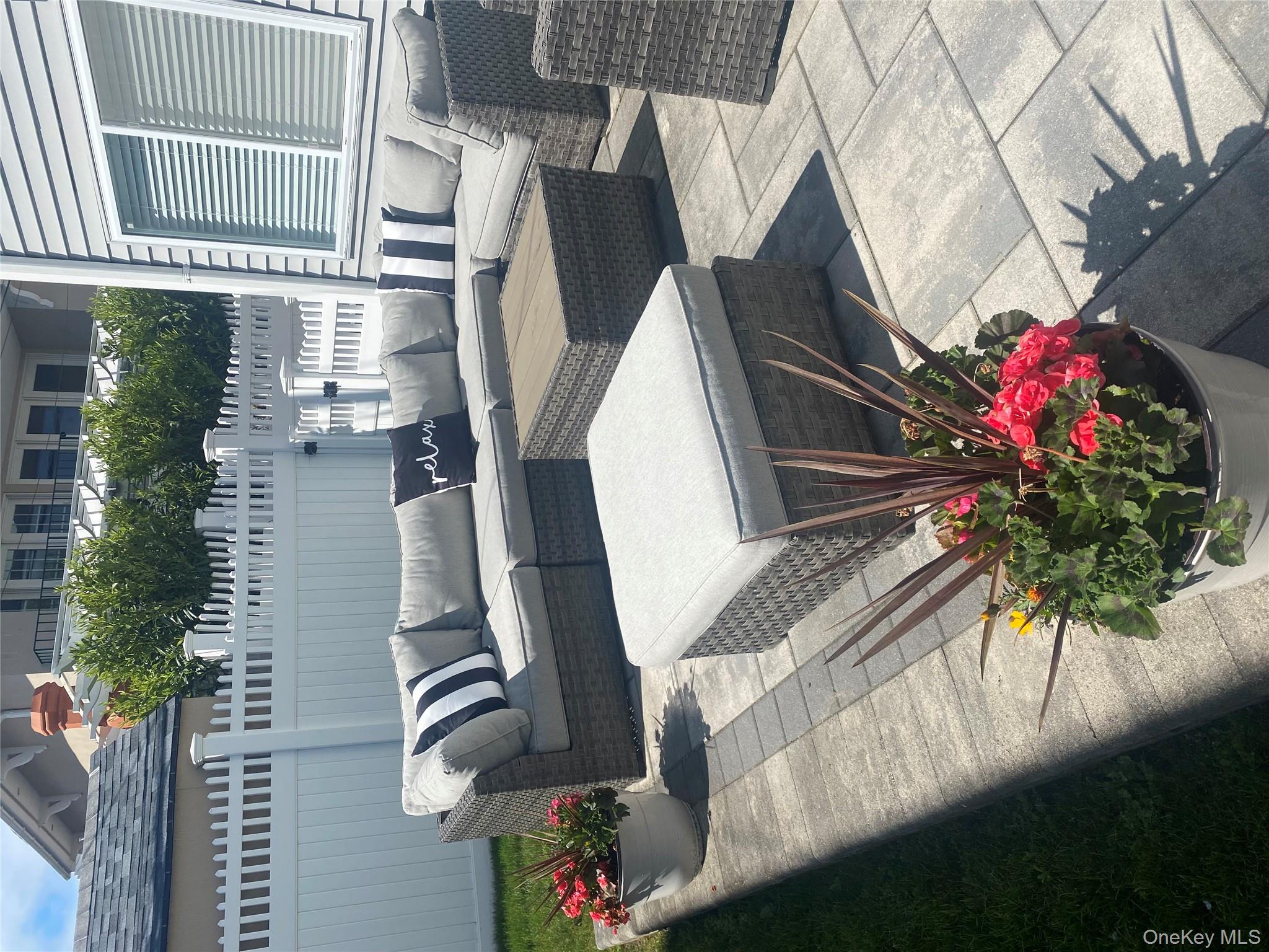 #2 photo, 804 E Chester Street, Long Beach , NY 11561