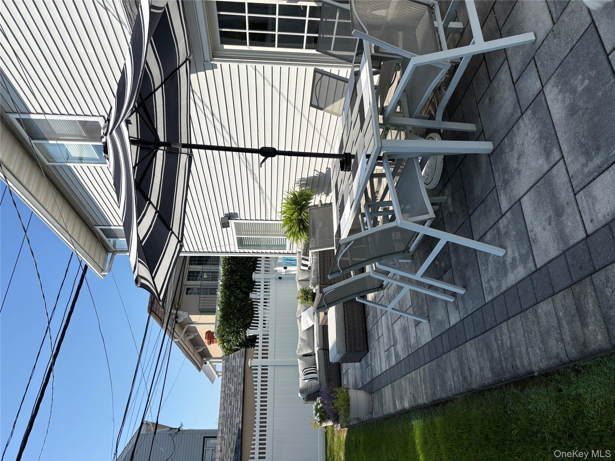 #3 photo, 804 E Chester Street, Long Beach , NY 11561