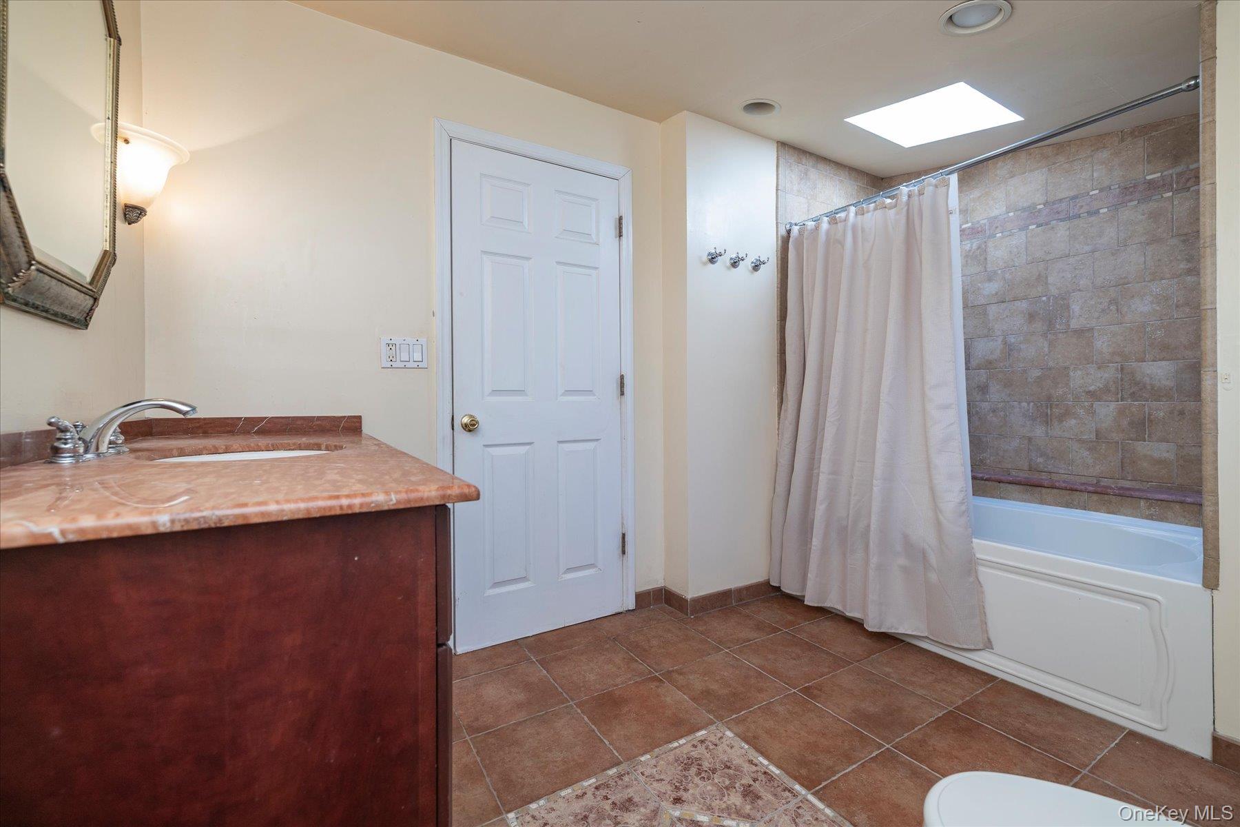 #18 photo, 47 Elwood Road, Huntington , NY 11768