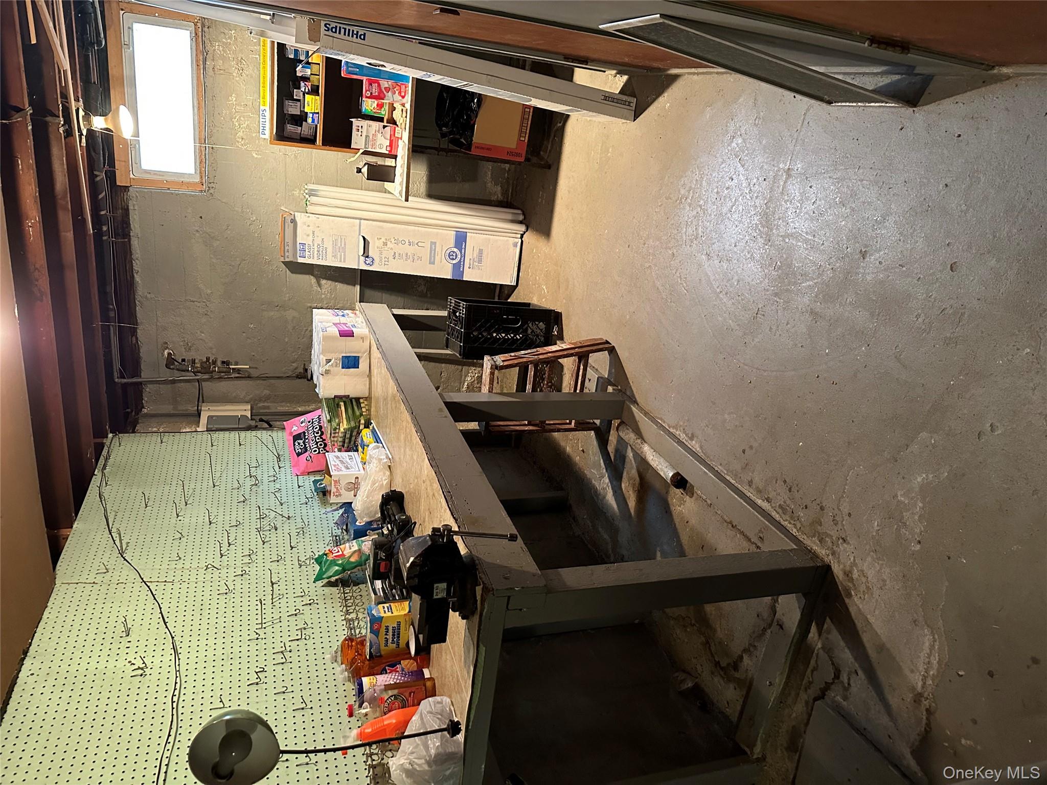 #19 photo, 1009 Park Lane, Franklin Square , NY 11010