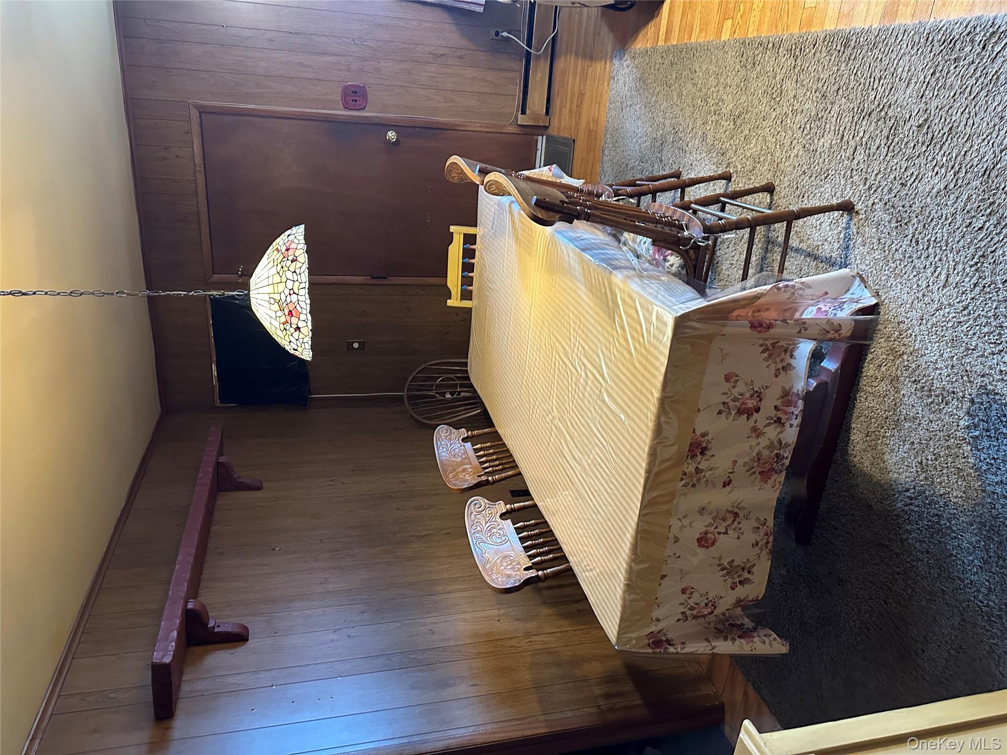 #7 photo, 1009 Park Lane, Franklin Square , NY 11010