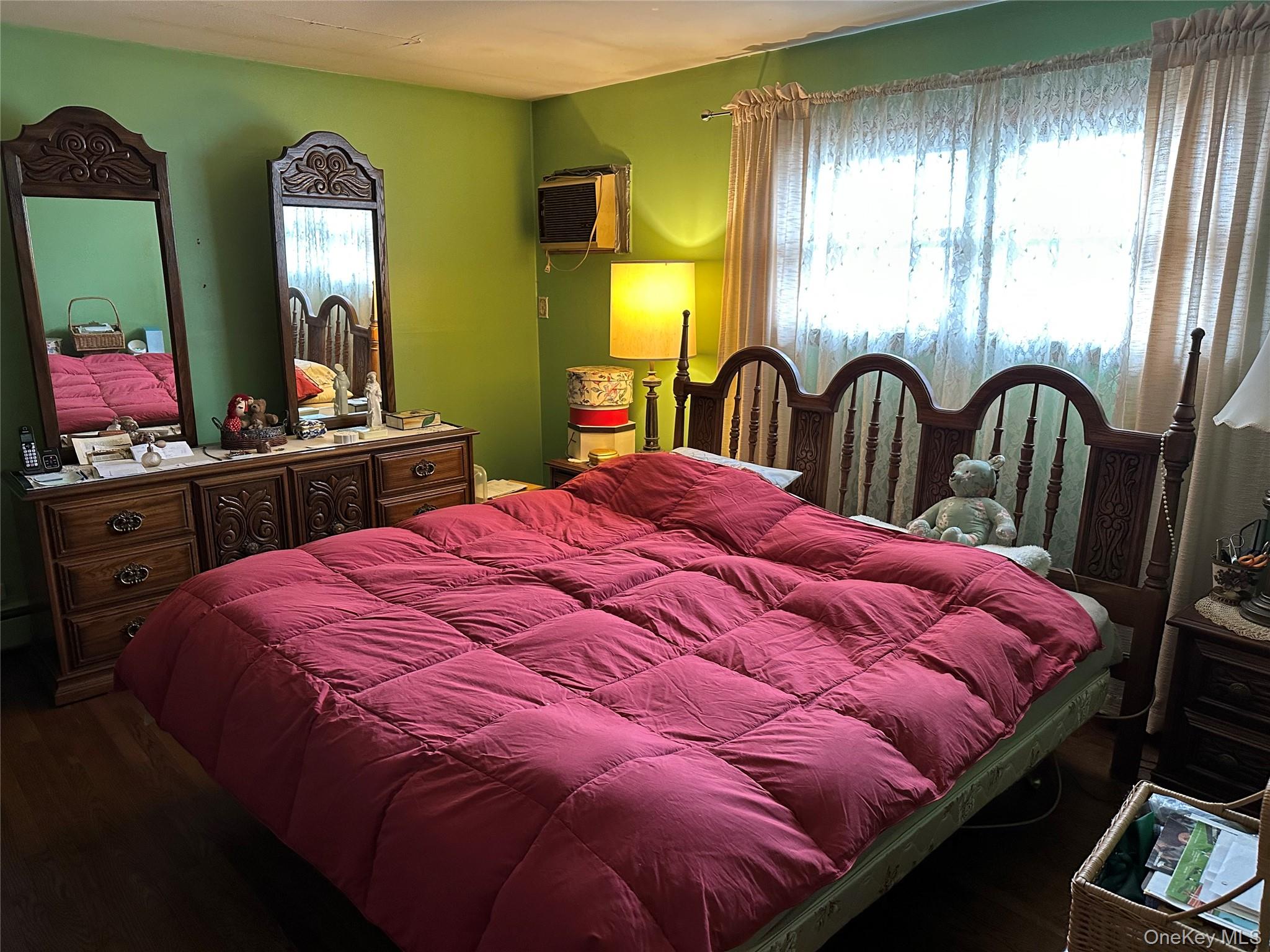 #8 photo, 1009 Park Lane, Franklin Square , NY 11010