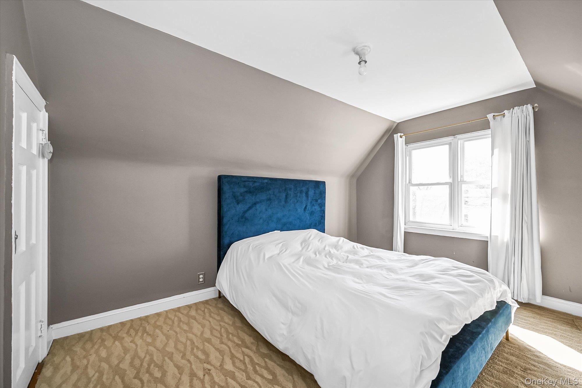 #16 photo, 18432 Cambridge Road, Jamaica Estates , NY 11432