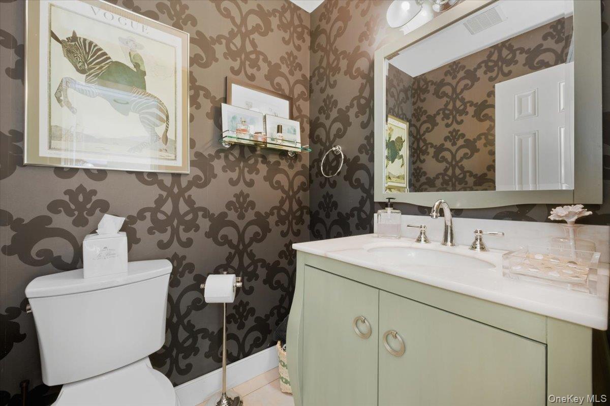 #8 photo, 14 Vinton  Street, Нассау ‖ Long Beach , NY 11561