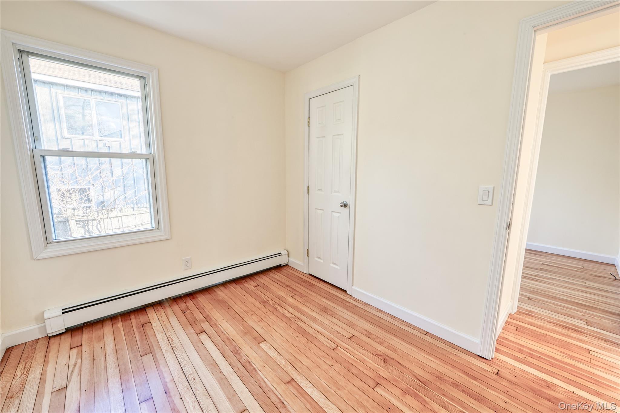 #11 photo, 180 Lakeside Trail, سوفولك Ridge , NY 11961