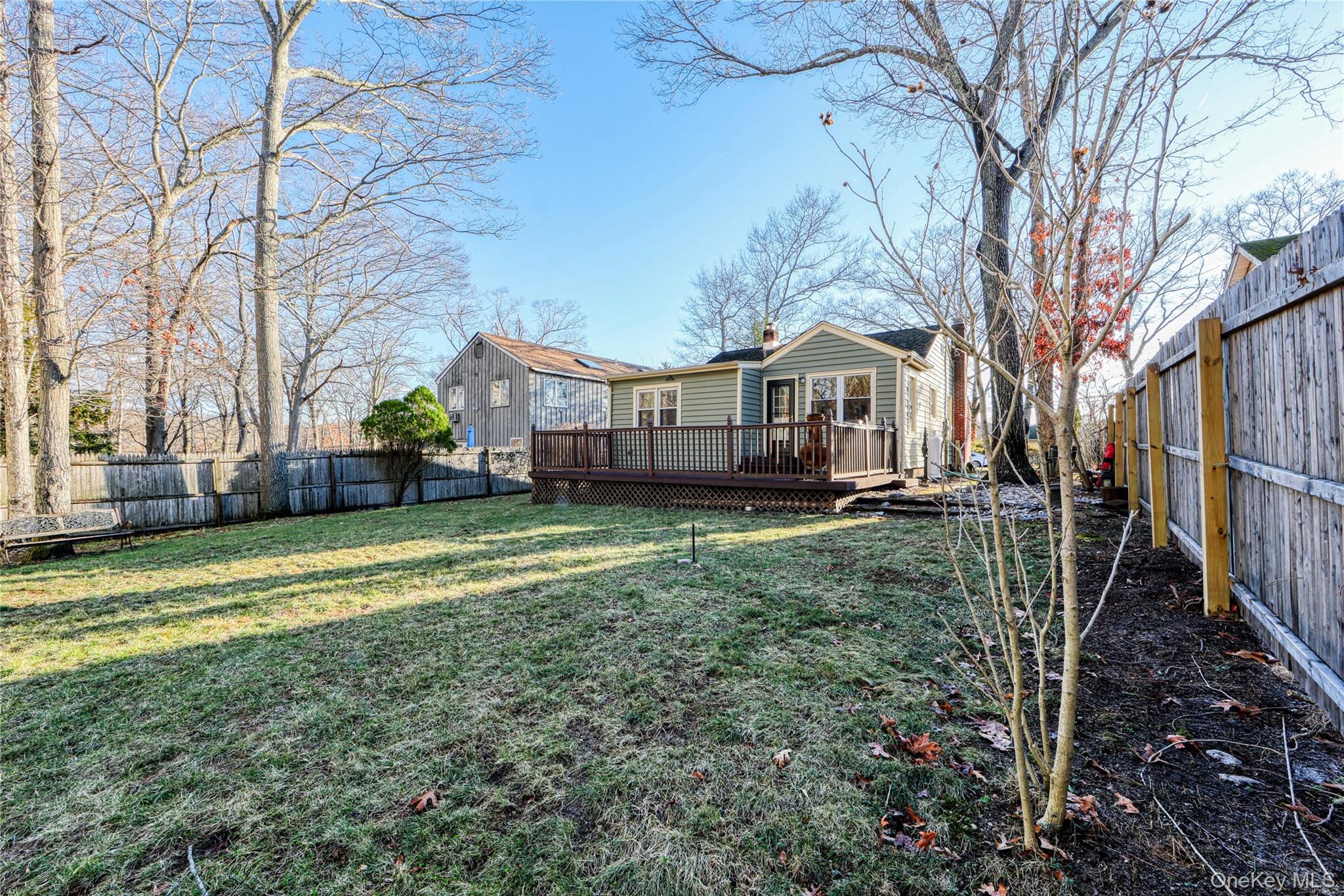 #12 photo, 180 Lakeside Trail, سوفولك Ridge , NY 11961