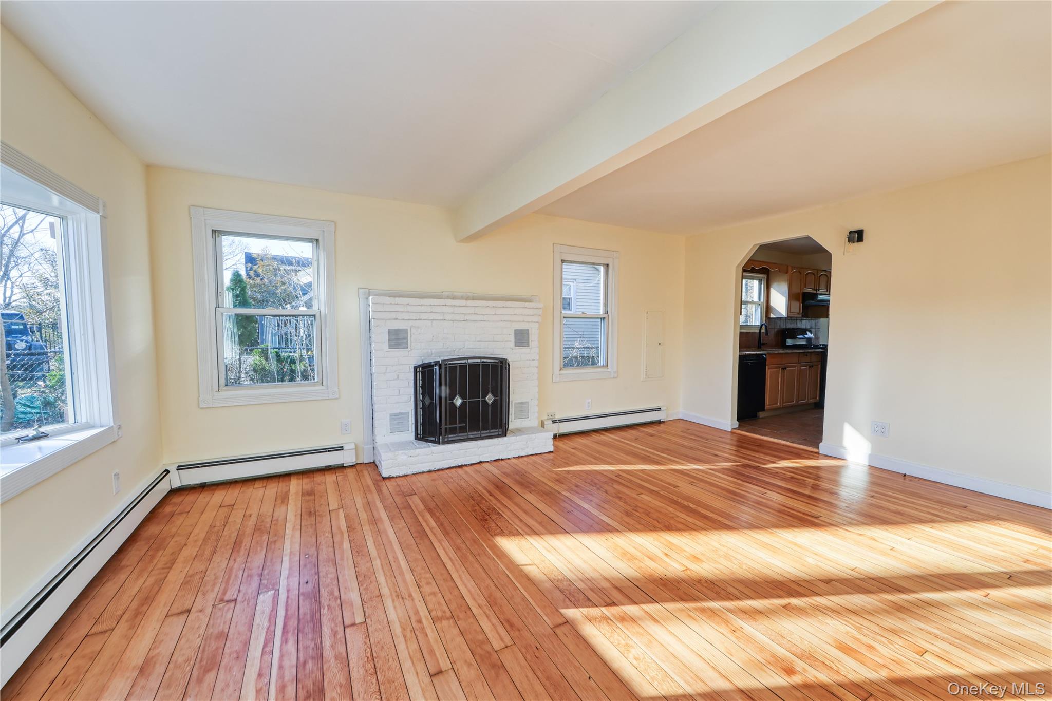 #3 photo, 180 Lakeside Trail, سوفولك Ridge , NY 11961