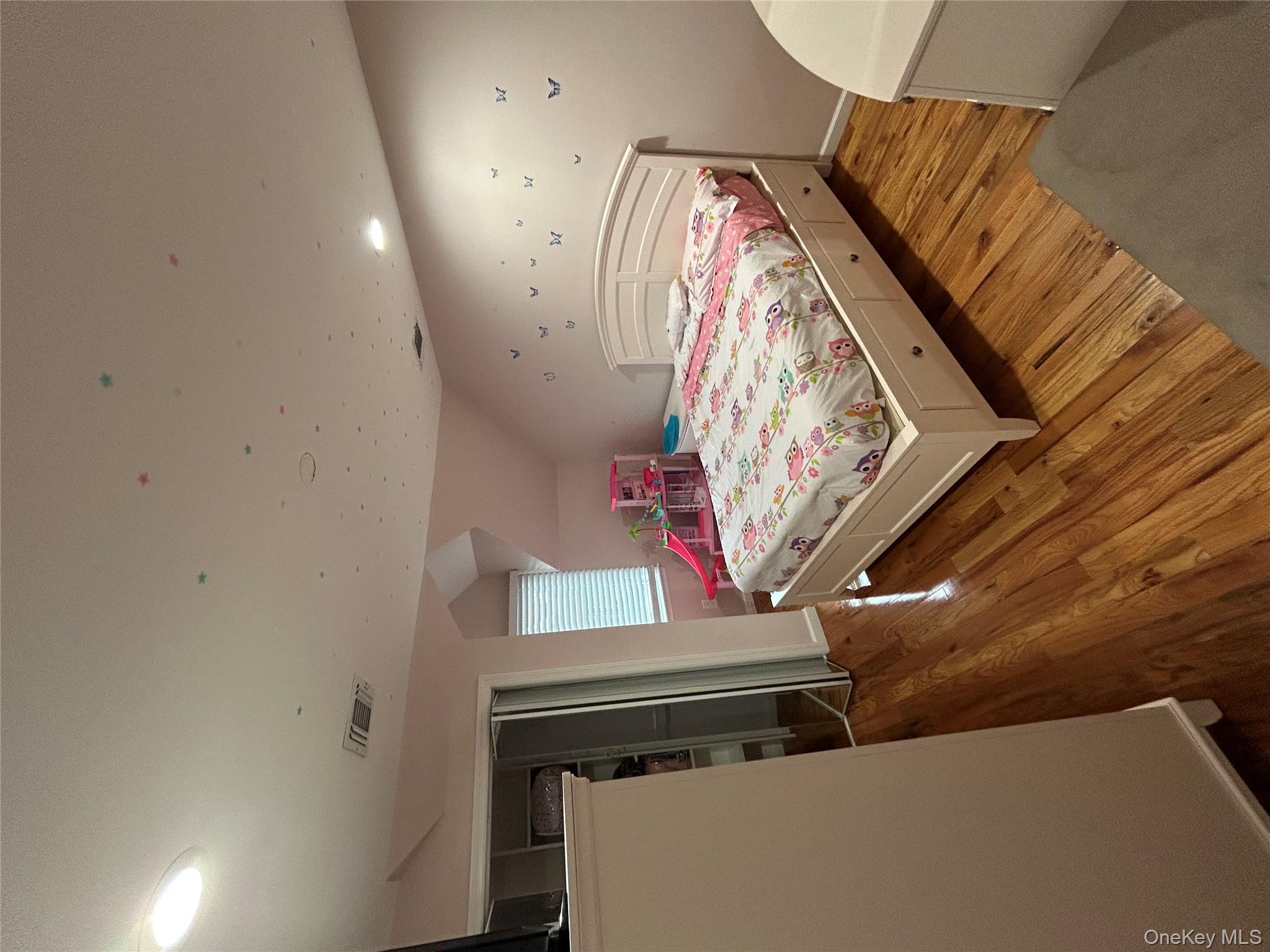 #13 photo, 869 Demott Avenue, Baldwin , NY 11510