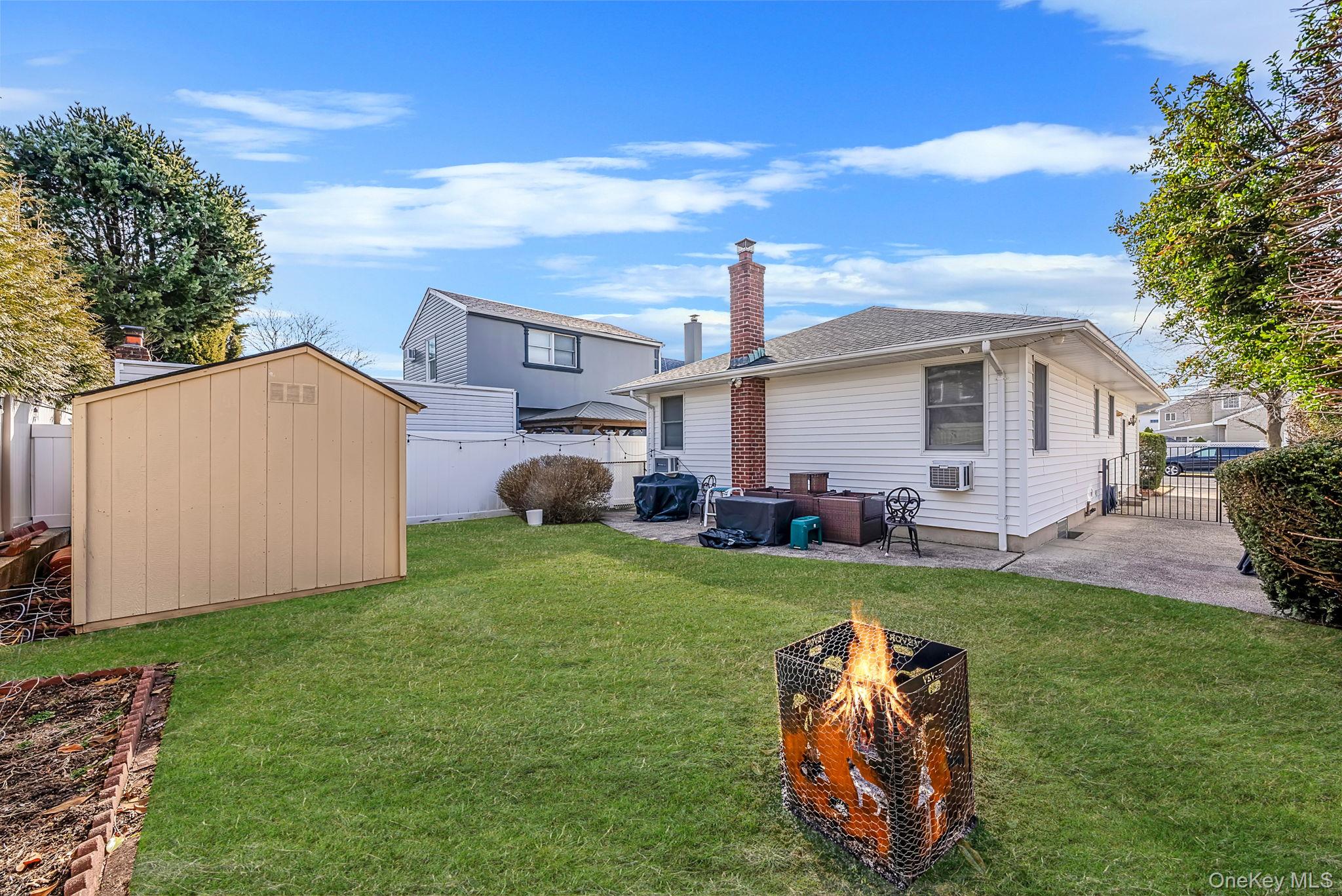 #19 photo, 425 Jackson Street, Нассау ‖ Oceanside , NY 11572