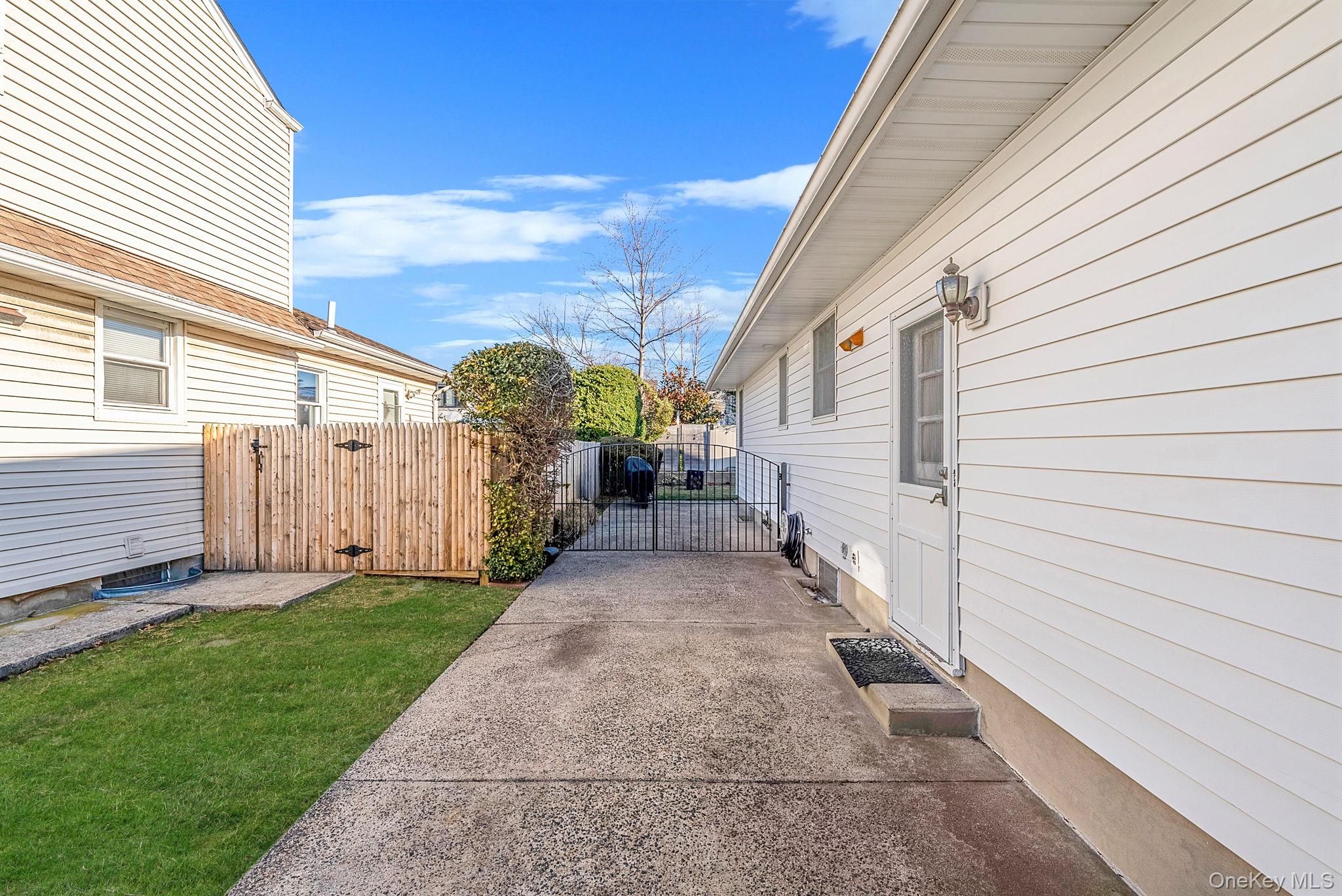 #4 photo, 425 Jackson Street, Нассау ‖ Oceanside , NY 11572