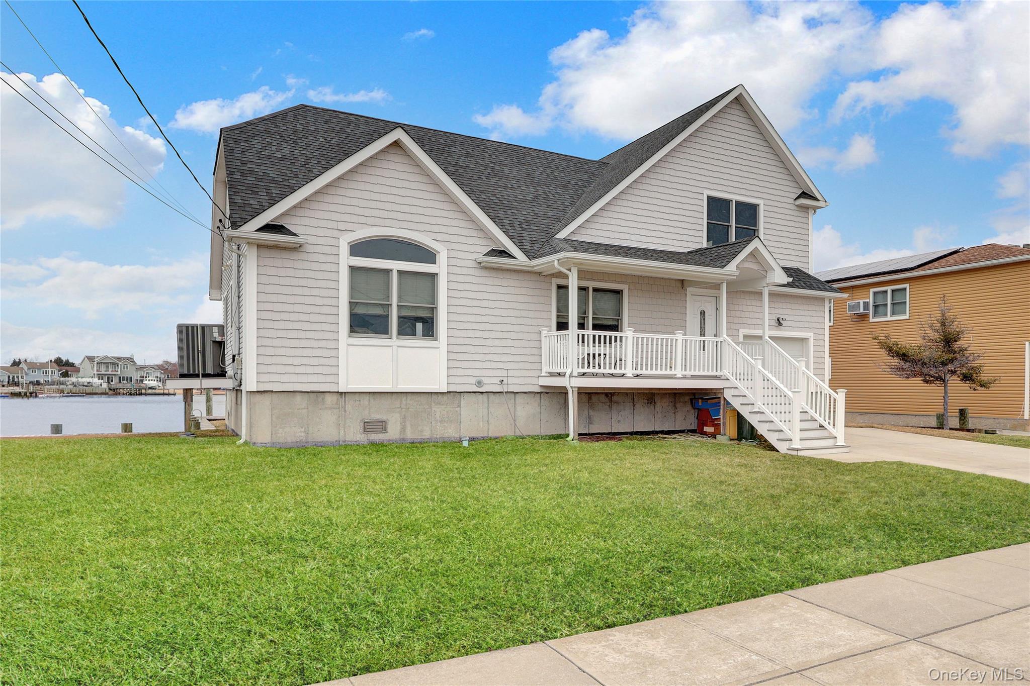 #4 photo, 10 Beach Road, 長島 Massapequa , NY 11758