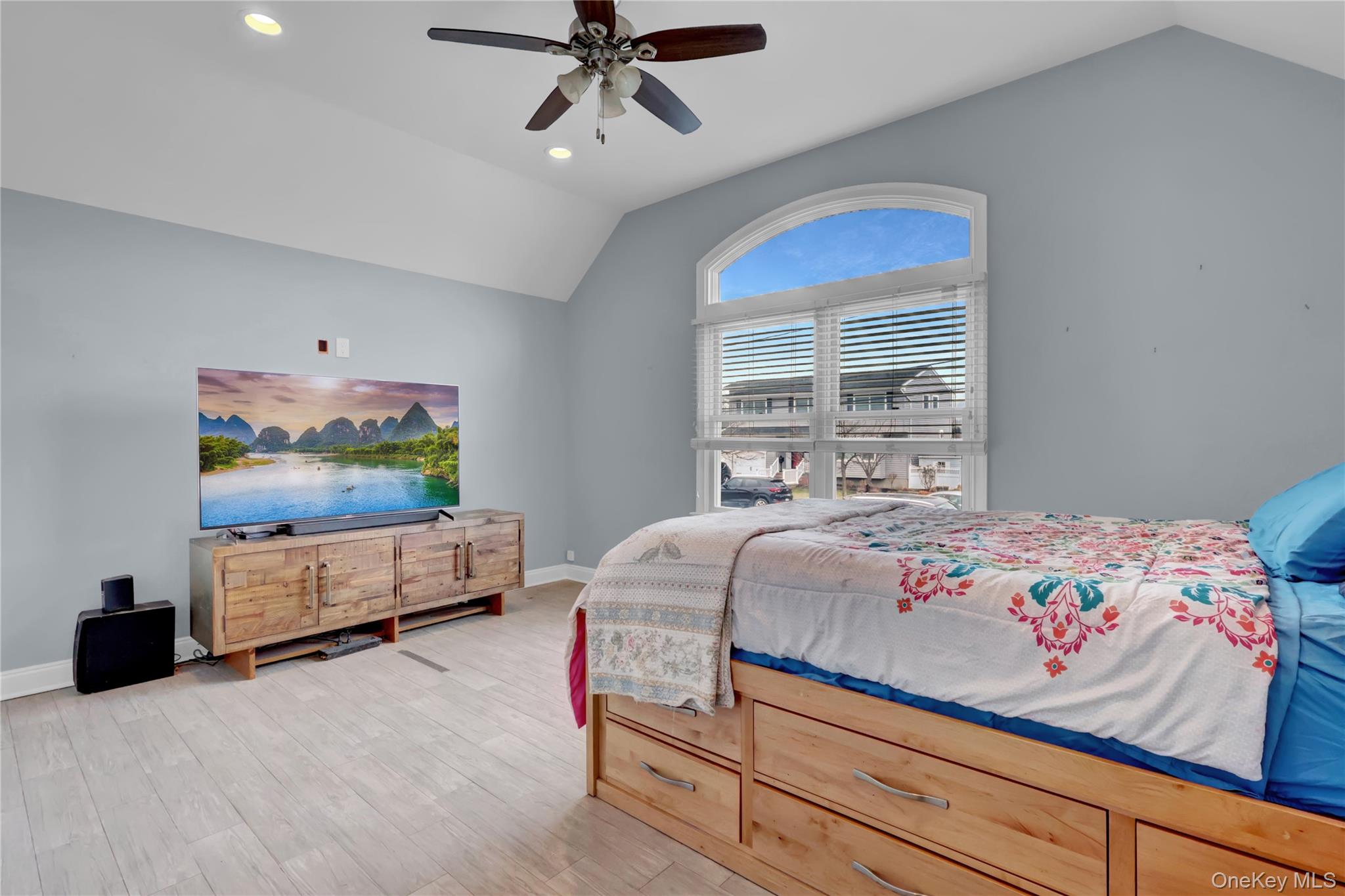 #9 photo, 10 Beach Road, 長島 Massapequa , NY 11758