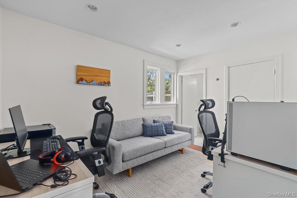 #17 photo, 37 Hyatt Road, Briarcliff Manor , NY 10510