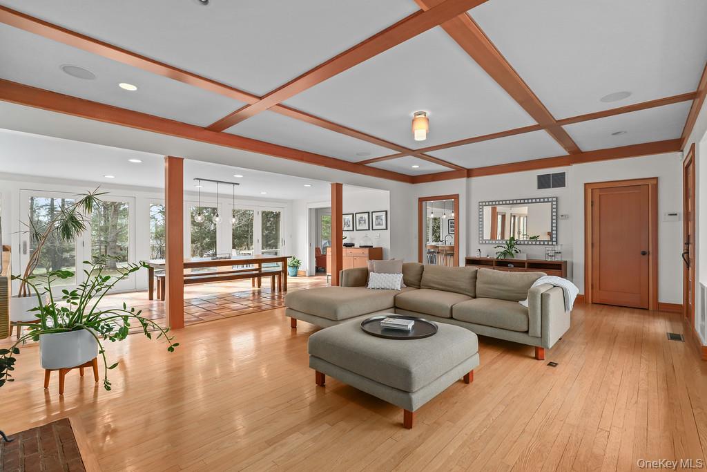 #8 photo, 37 Hyatt Road, Briarcliff Manor , NY 10510