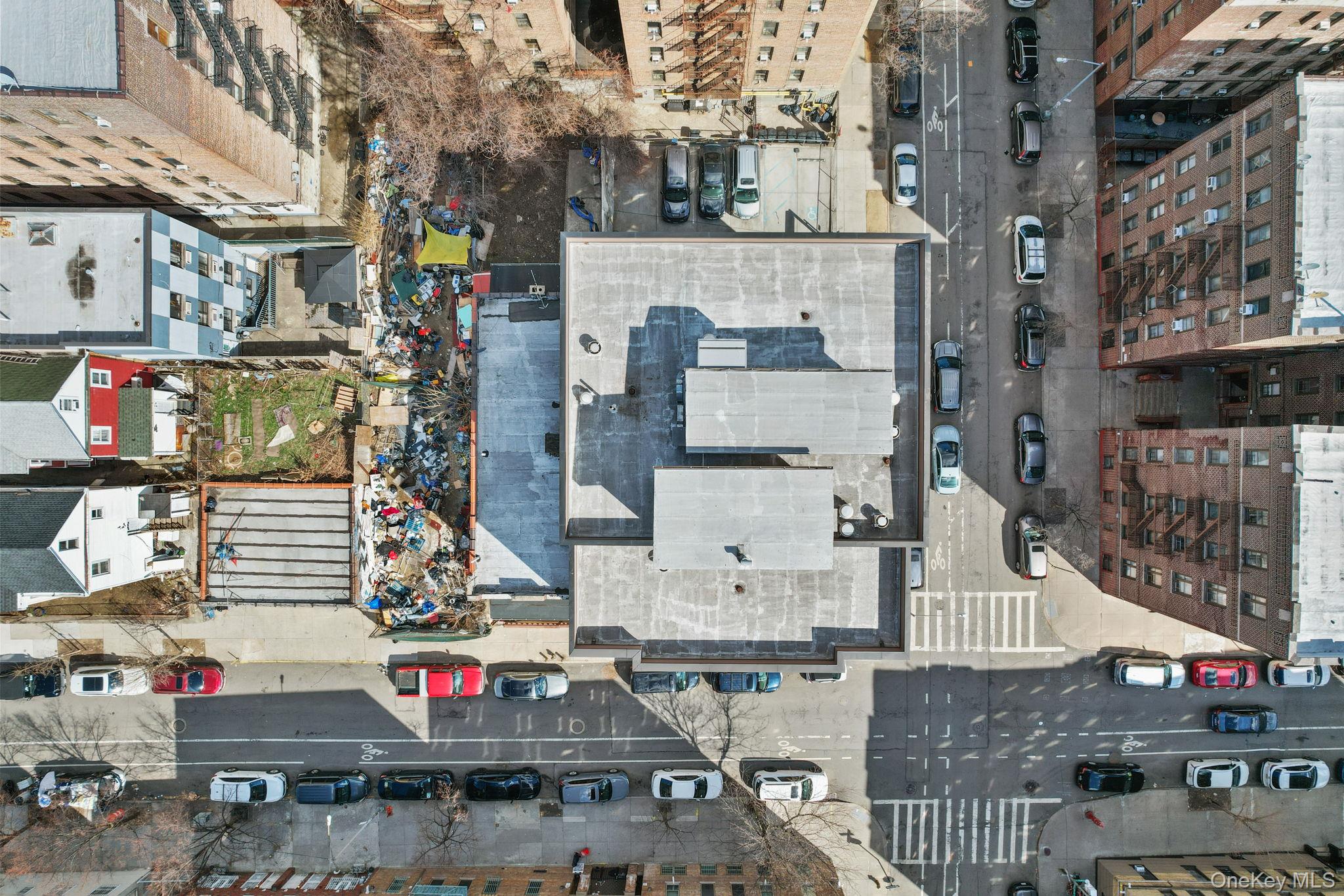 #3 photo, 27 Buchanan Place, הברונקס Bronx , NY 10453