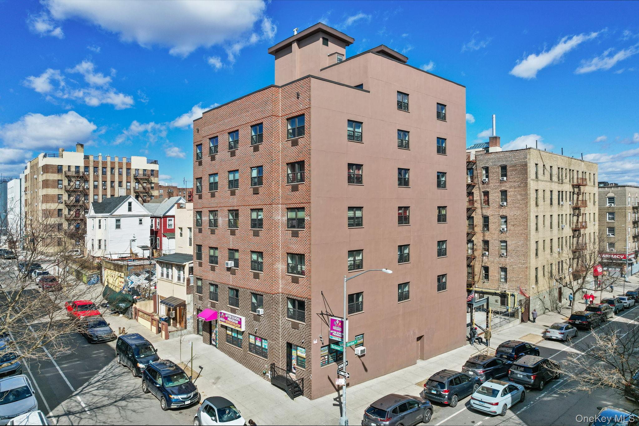 #5 photo, 27 Buchanan Place, הברונקס Bronx , NY 10453