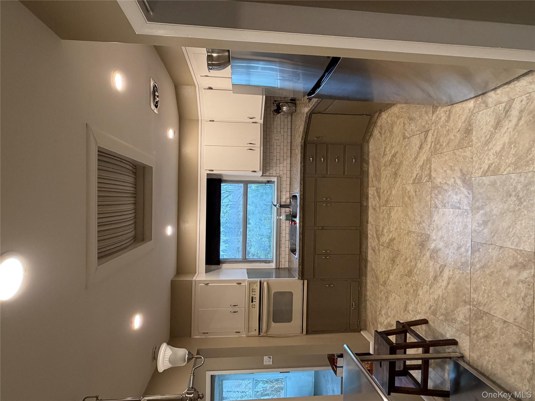 #6 photo, 21 Crescent Place, Monroe , NY 10950