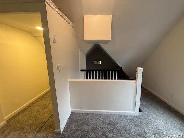 #14 photo, 3 Terrace Avenue, White Plains , NY 10603