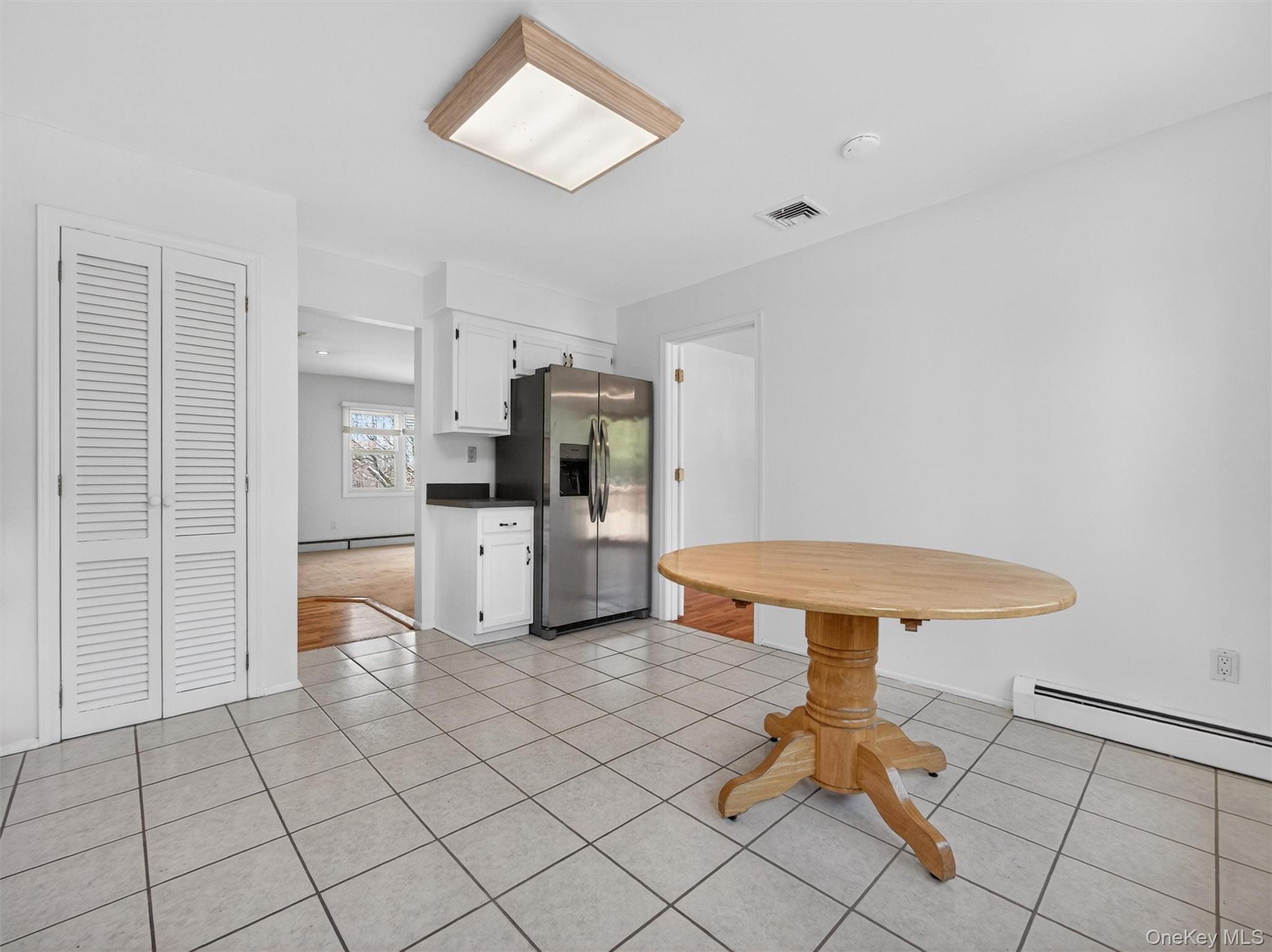 #18 photo, 8 Hampton Road, Airmont , NY 10901