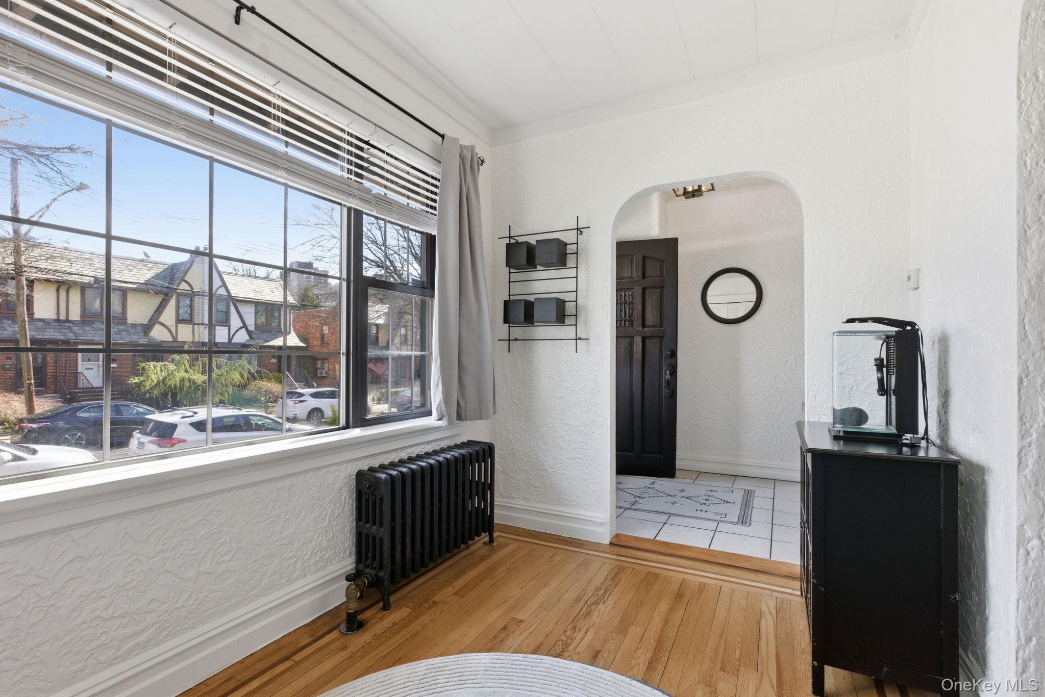 #4 photo, 1835 Narragansett Avenue, Bronx , NY 10461