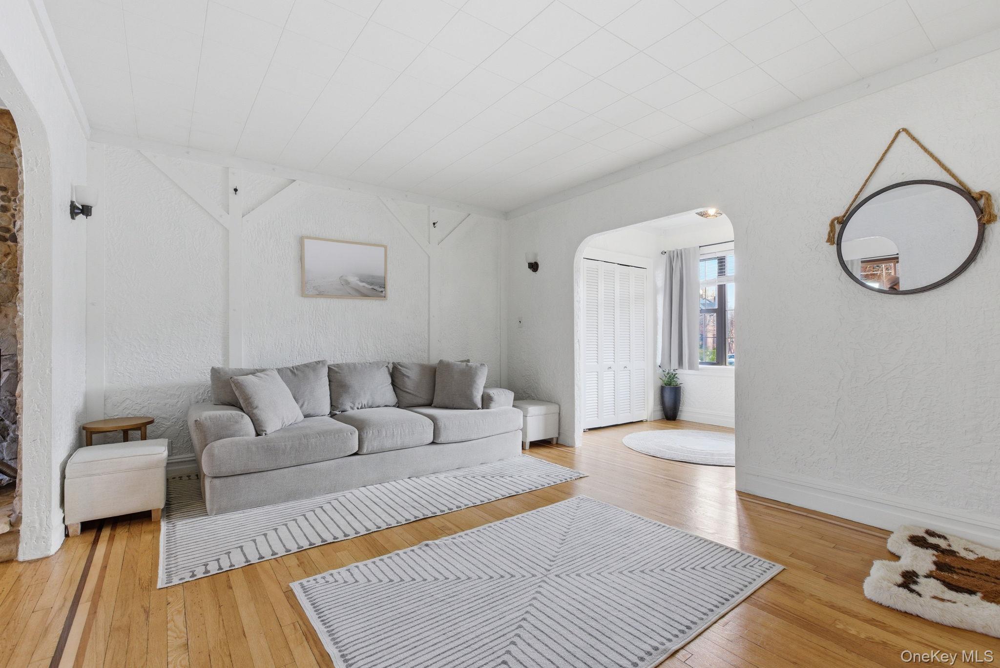 #7 photo, 1835 Narragansett Avenue, Bronx , NY 10461