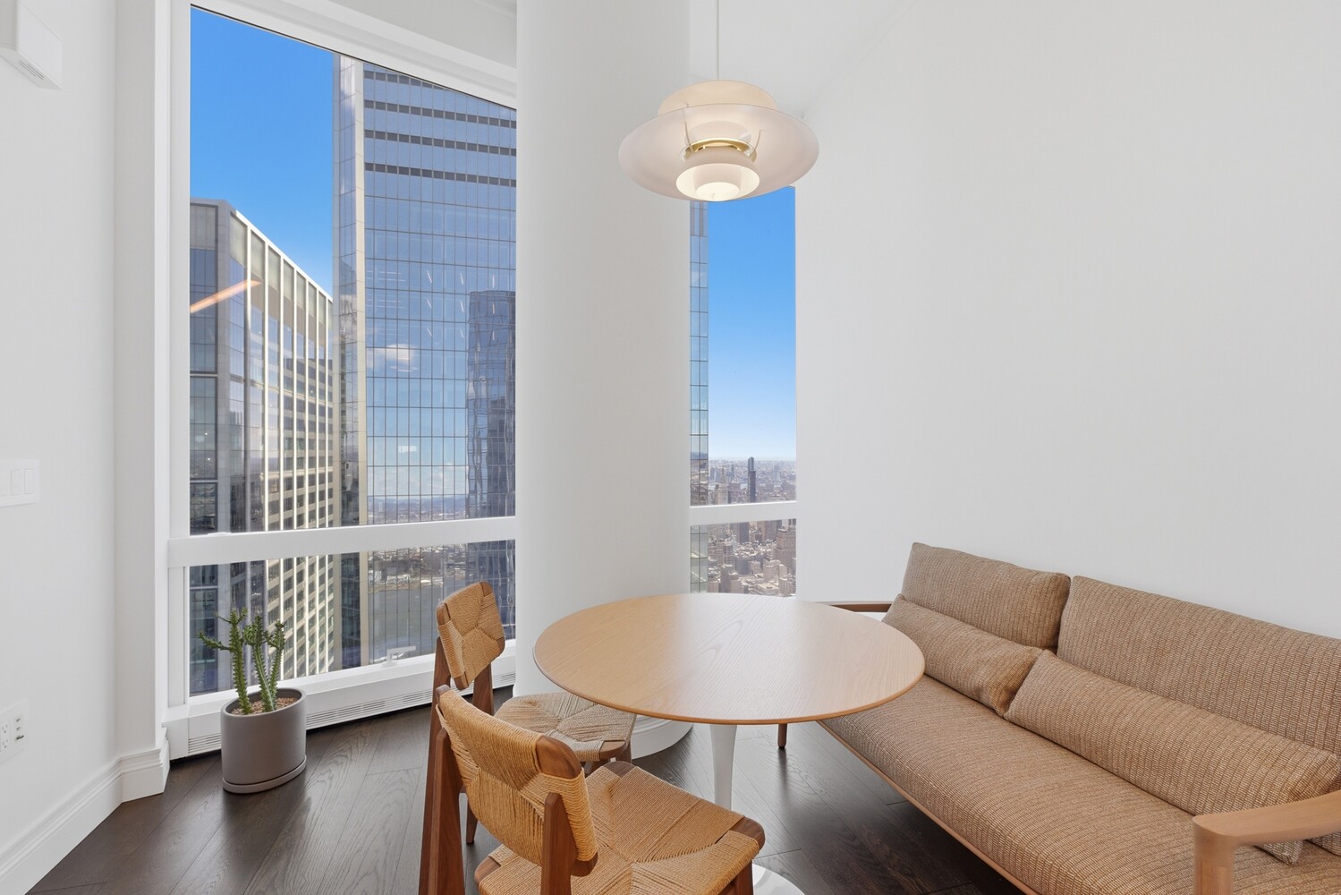 #15 photo, 35 Hudson Yards, Hudson Yards , NY 10001