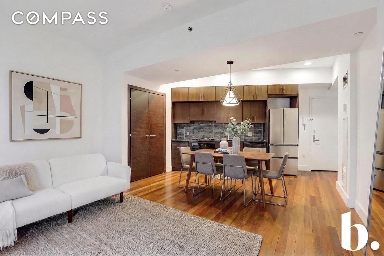 #5 photo, 150 Myrtle Avenue, Downtown Brooklyn , NY 11201