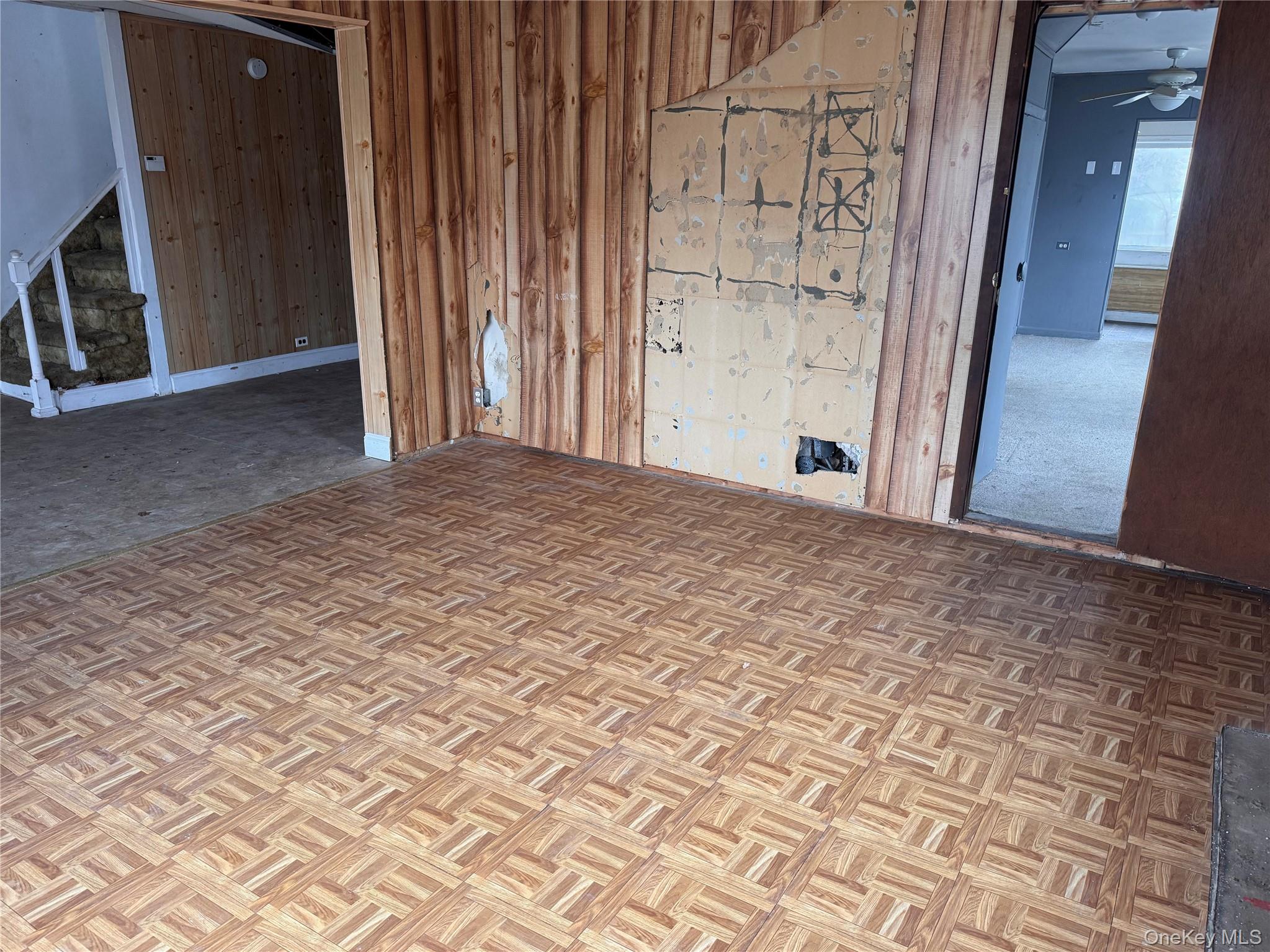 #4 photo, 93 Vermont Avenue, Саффолк ‖ West Babylon , NY 11704